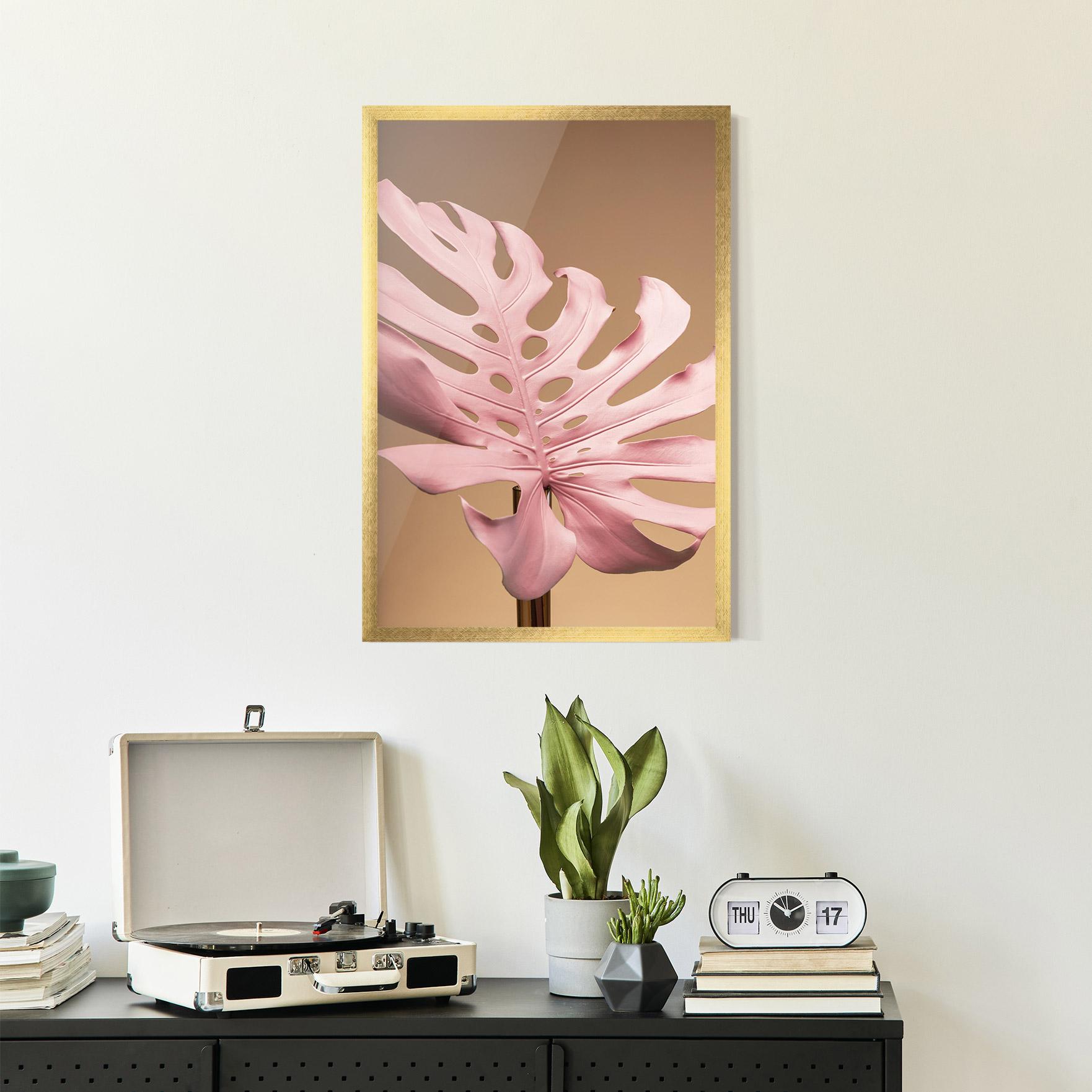 Gerahmte Poster Exotic Pink Leaf mockup 2