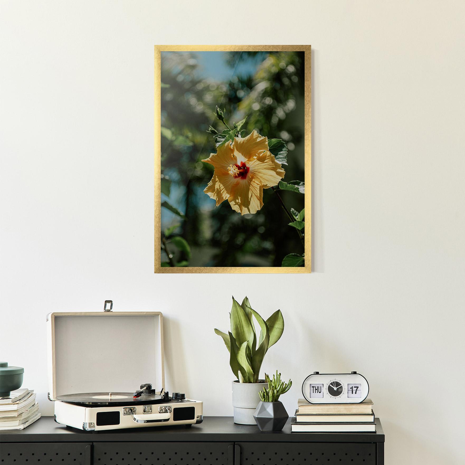 Gerahmte Poster Yellow Pretty Exotic mockup 2