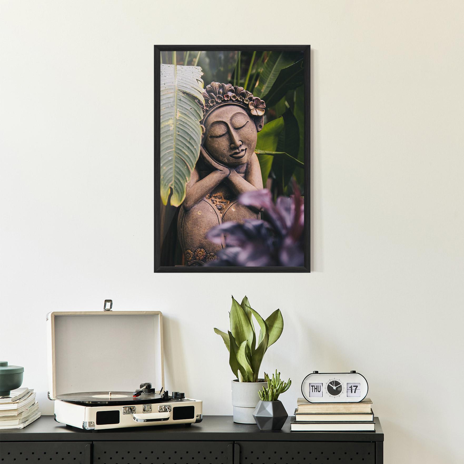 Gerahmte Poster Exotic Statue mockup 2