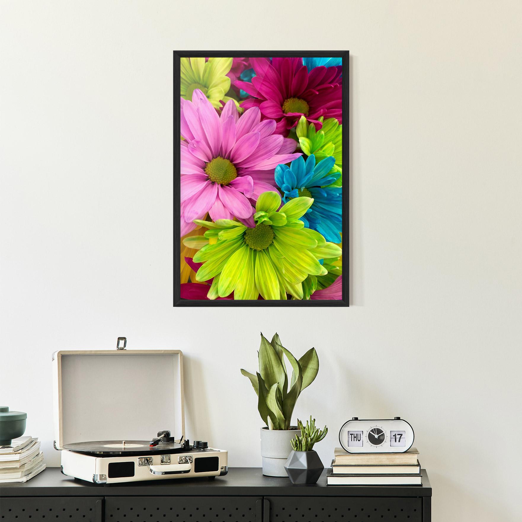 Gerahmte Poster Three Shades Of Flower mockup 2