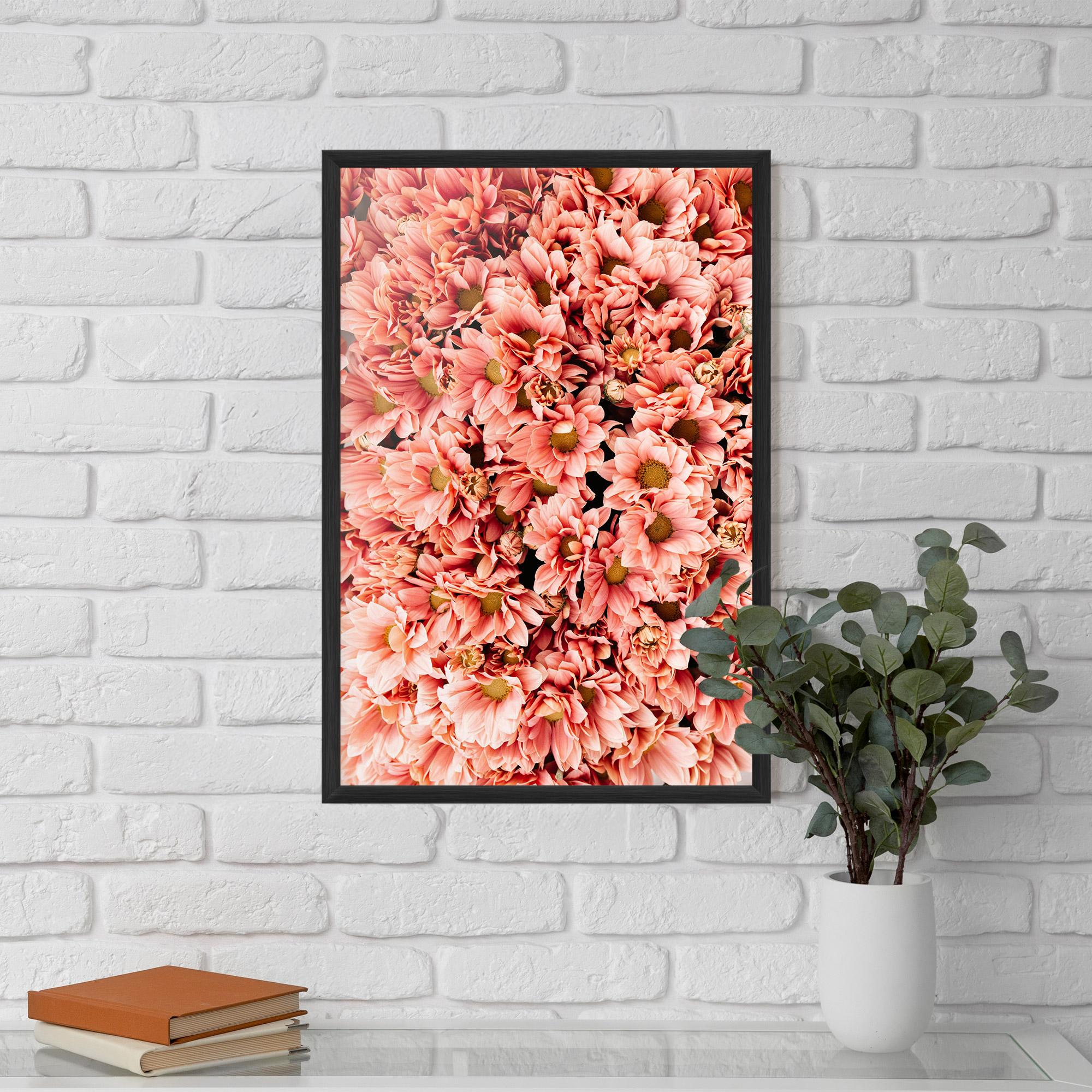Gerahmte Poster Pink Flowers Bouquet mockup 5