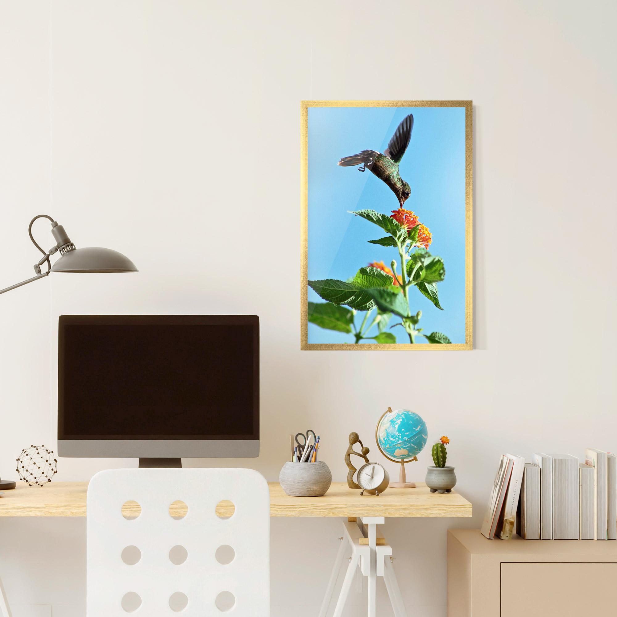Gerahmte Poster Bird Exotic Flower mockup 6