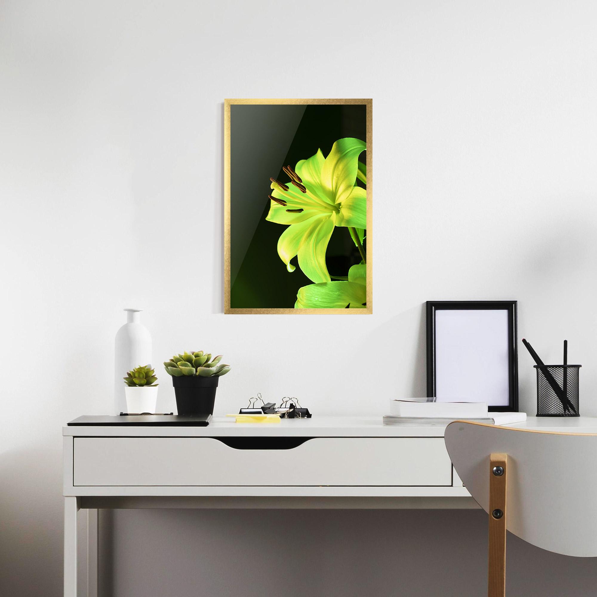 Gerahmte Poster Yellow Green Exotic mockup 7