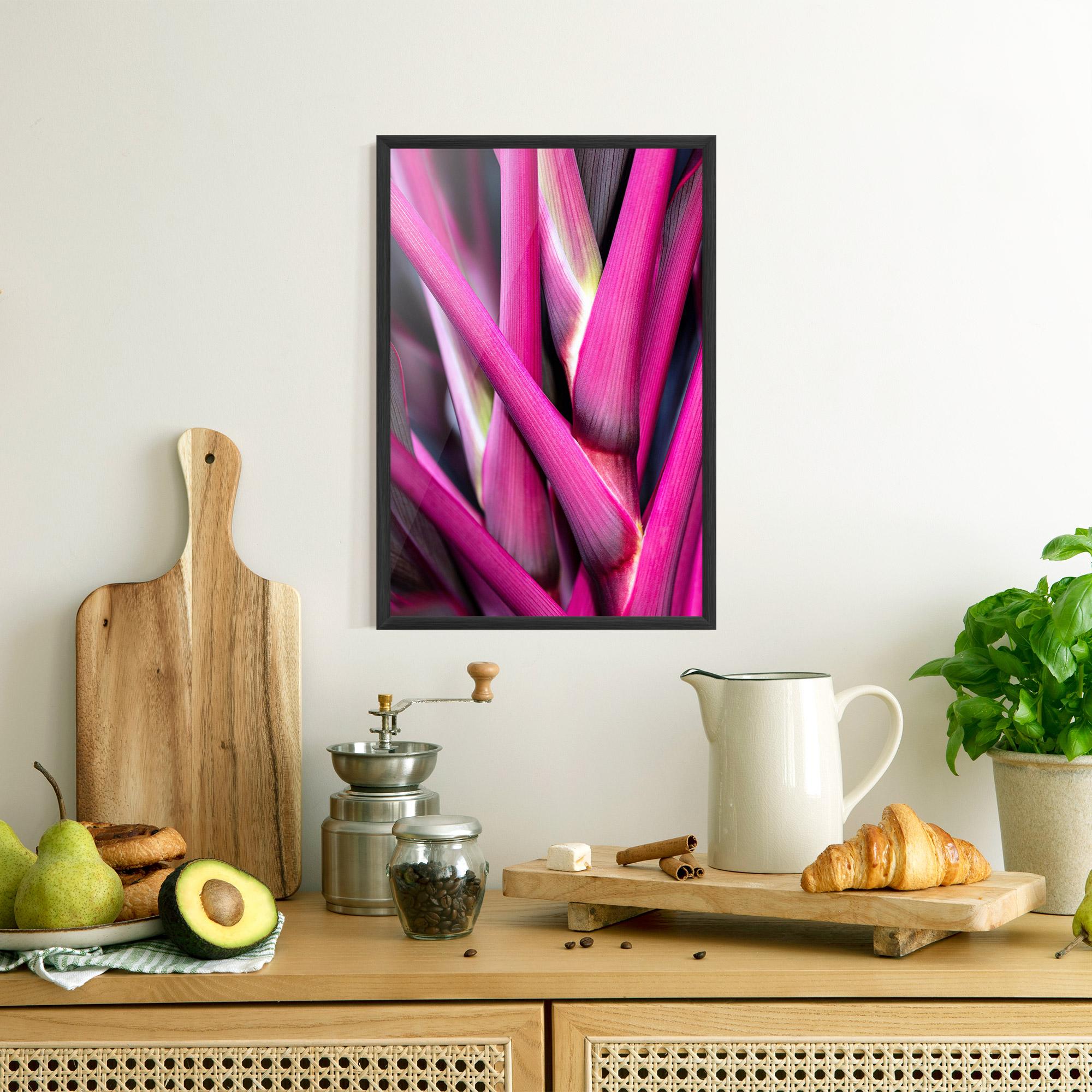 Gerahmte Poster Purple Exotic Plant mockup 8