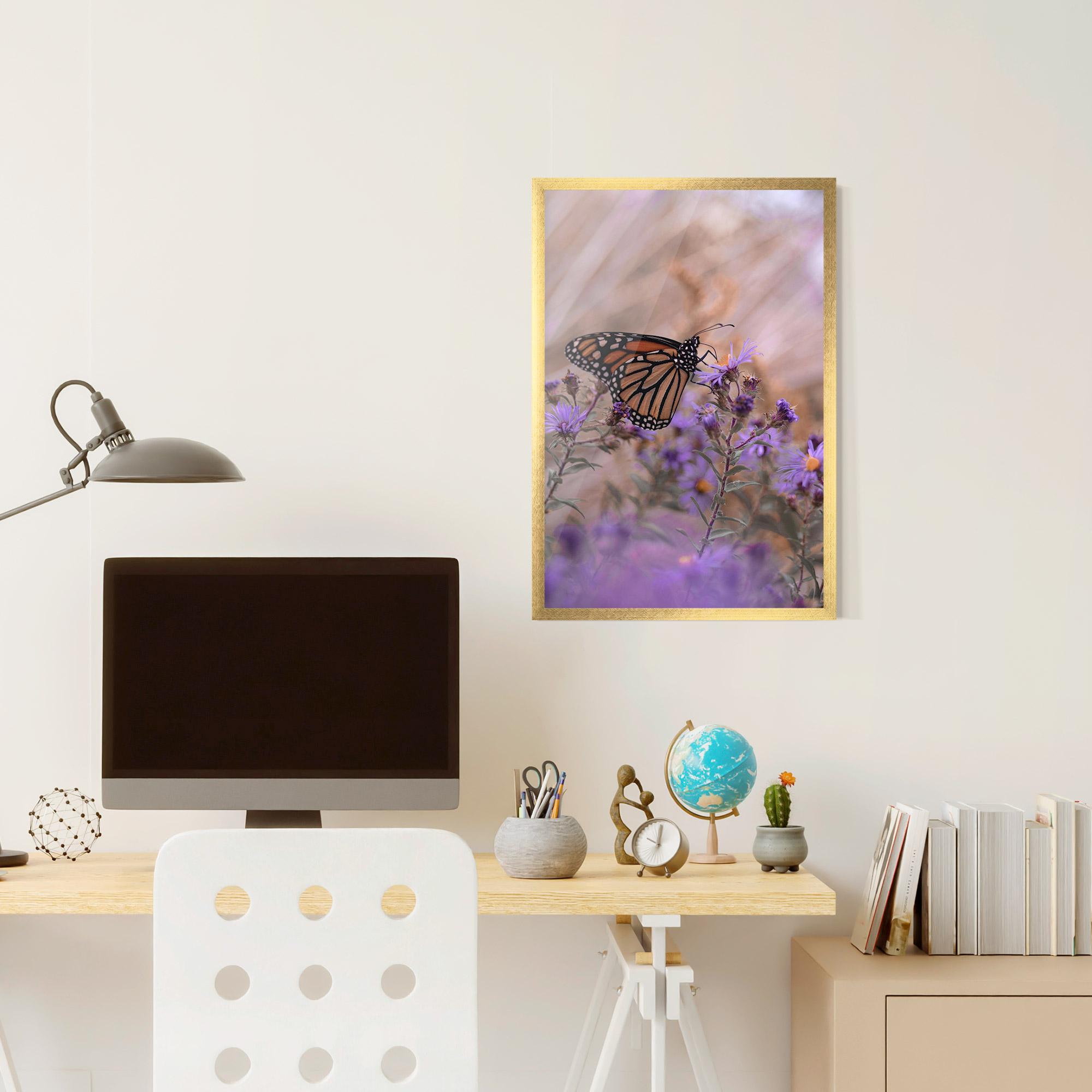 Gerahmte Poster Wild Plant Butterfly mockup 6