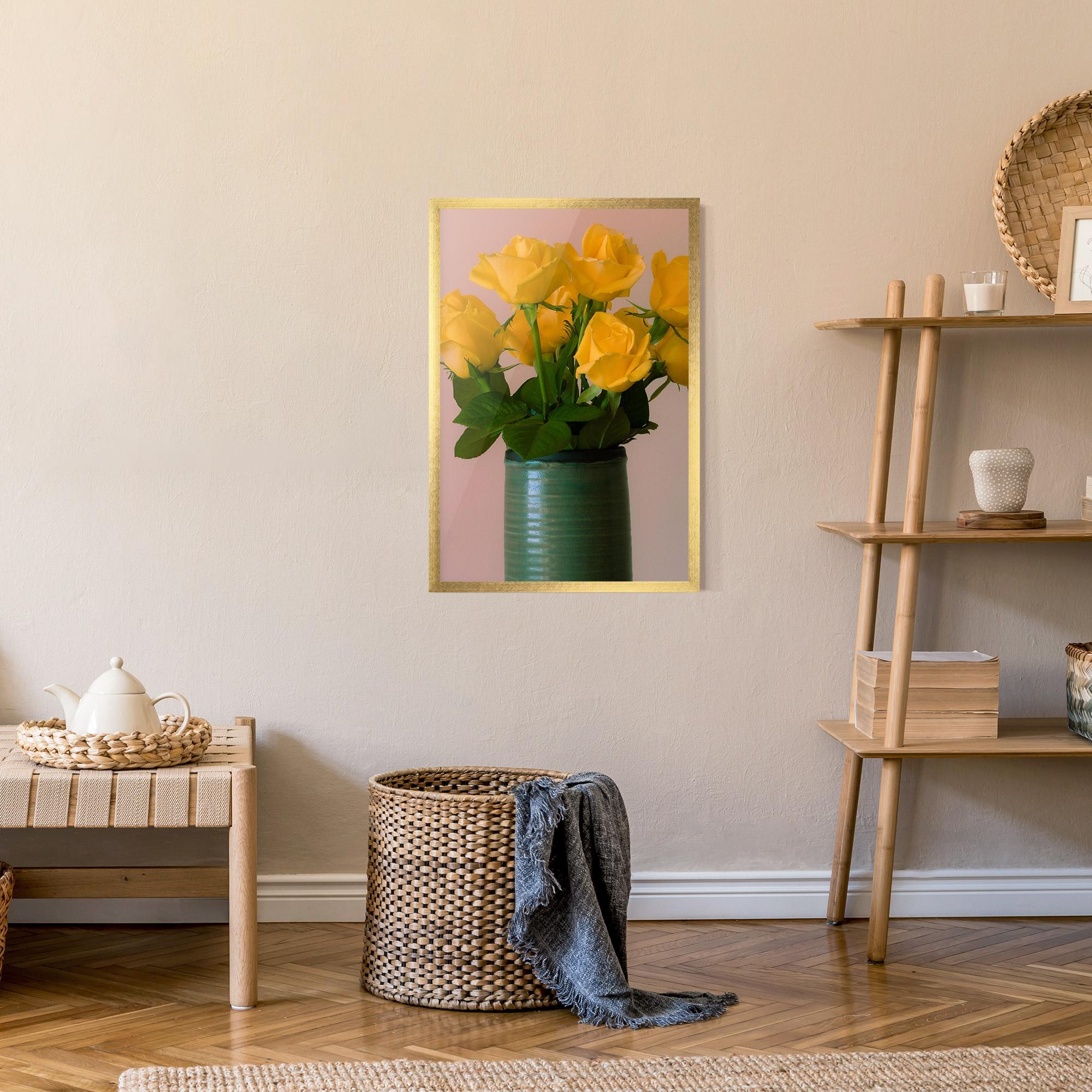 Gerahmte Poster Yellow Roses Vase mockup 9