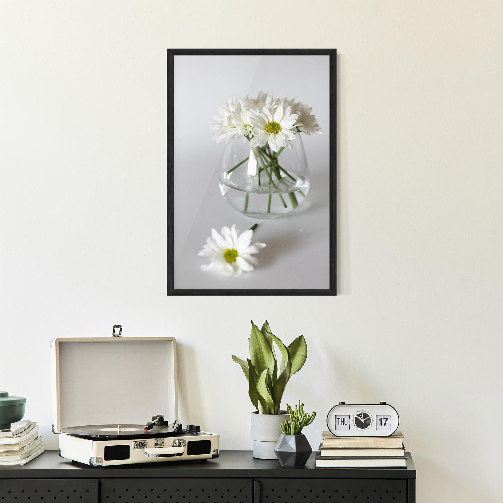 Gerahmte Poster Transparent Vase mockup 2
