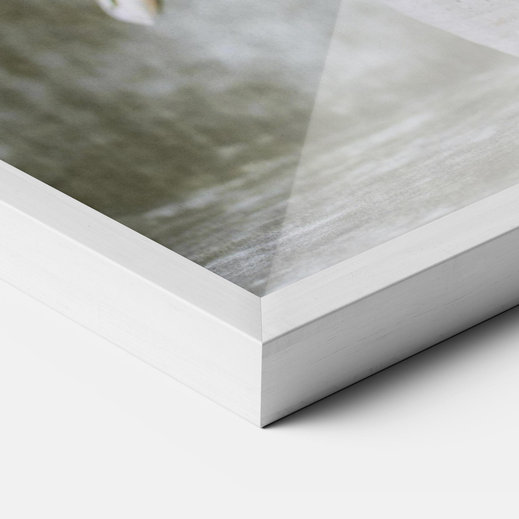 Gerahmte Poster Rose Vase mockup 3