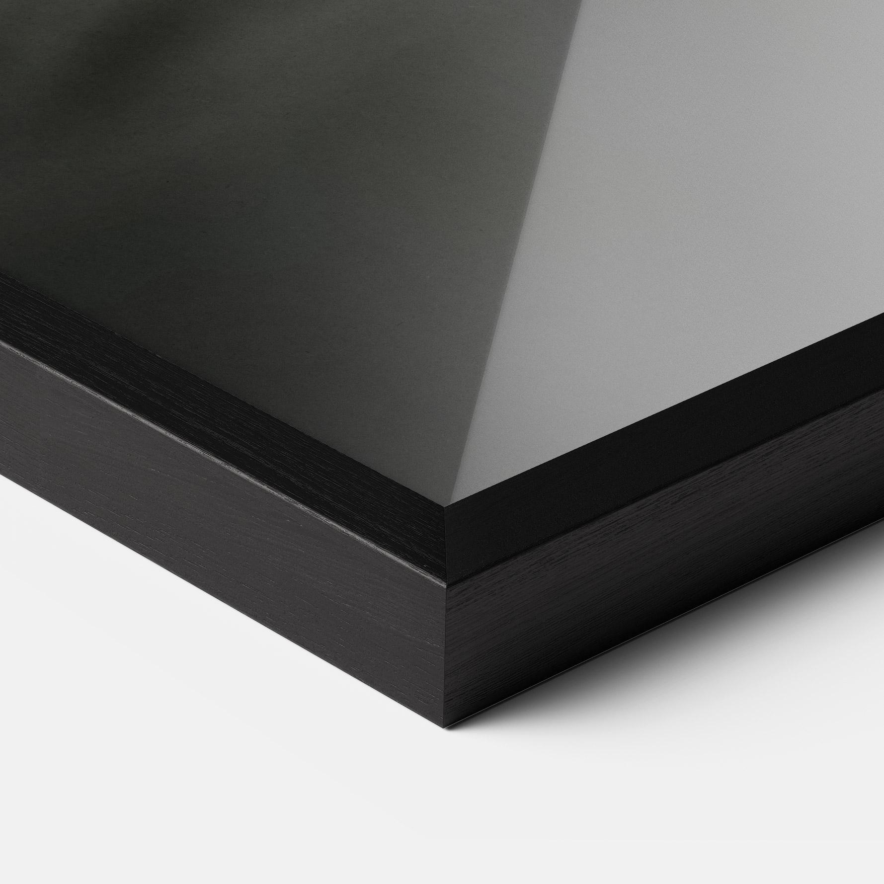 Gerahmte Poster Tiny Purple Pant Vase mockup 3