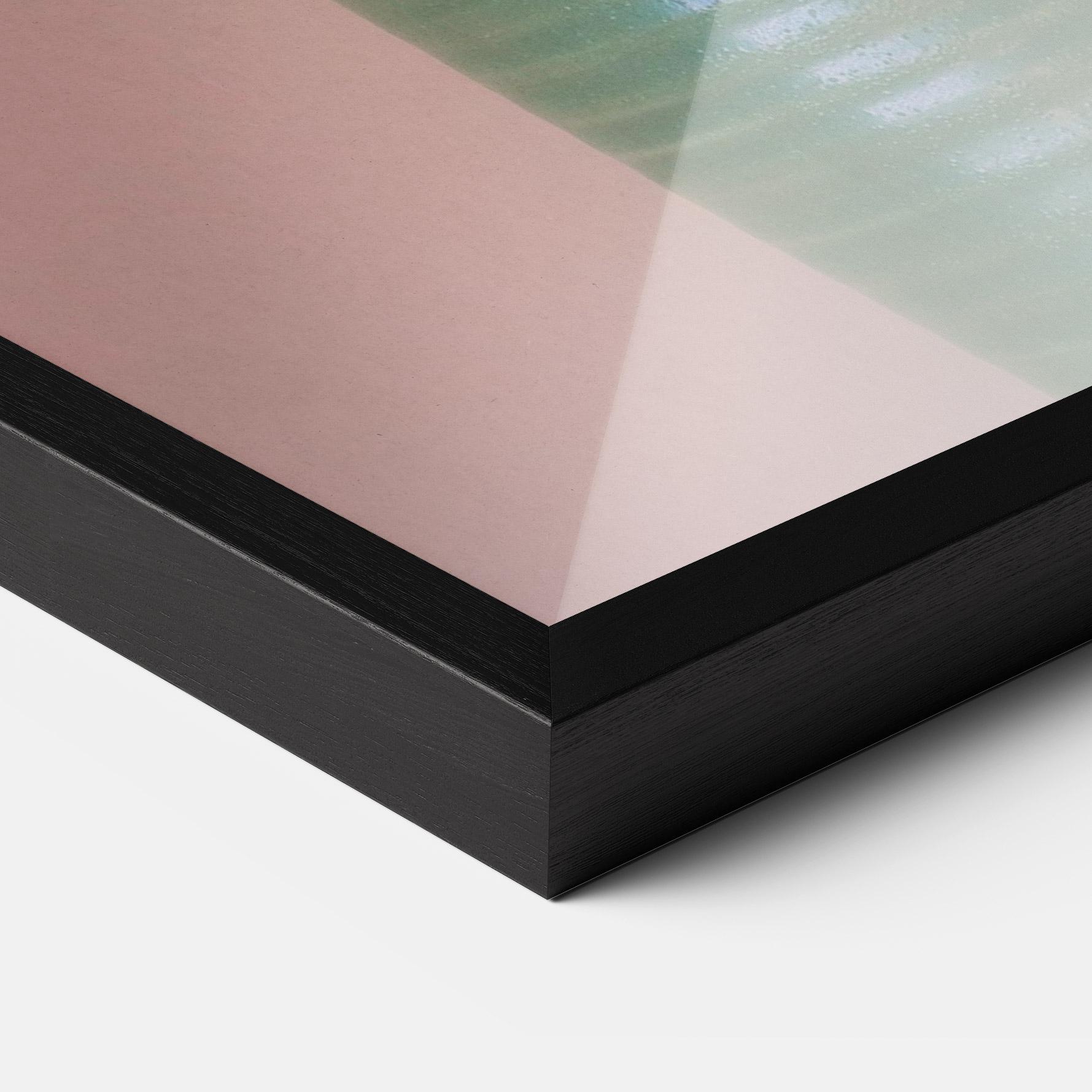 Gerahmte Poster Yellow Roses Vase mockup 3