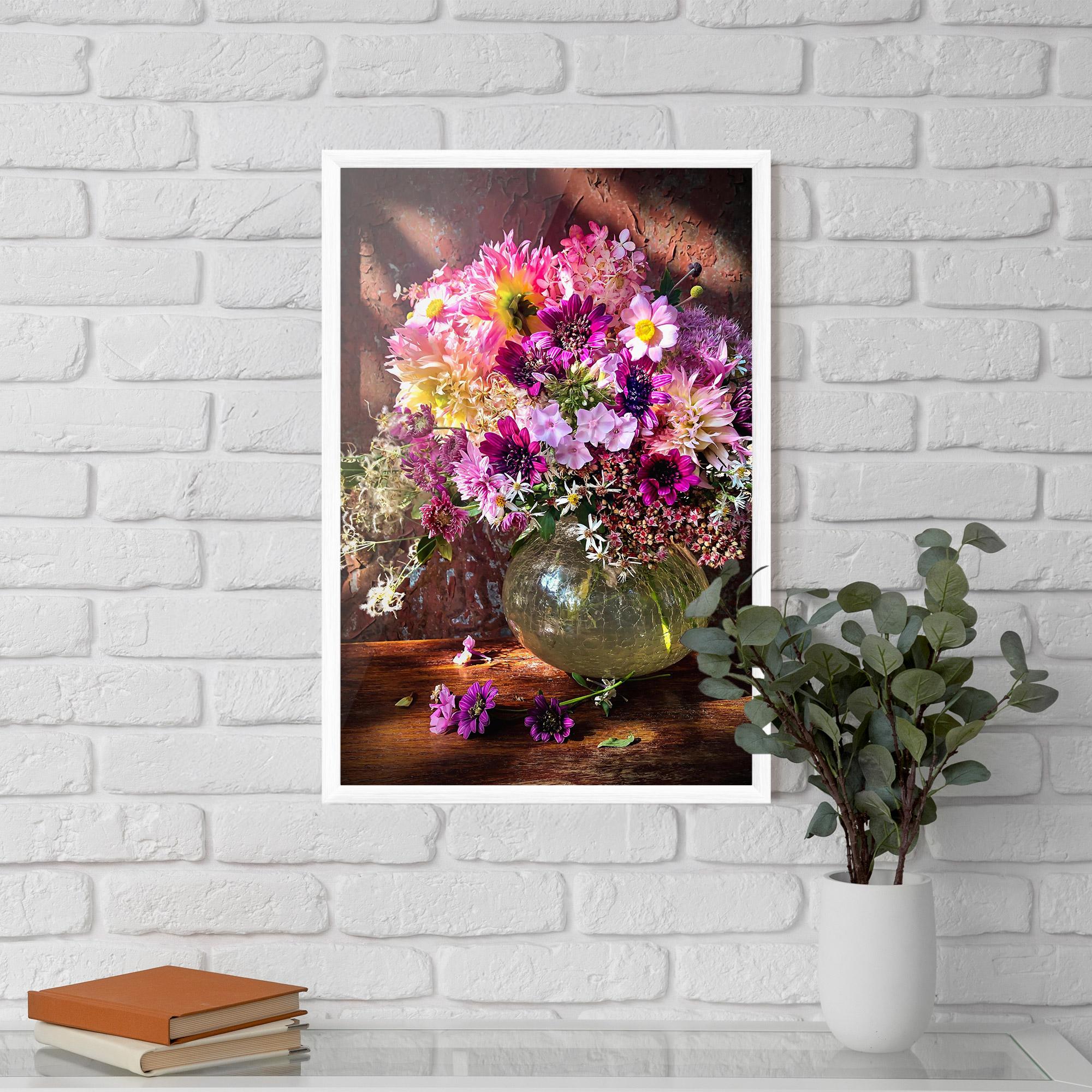 Gerahmte Poster Purple Flowers Vasw mockup 5