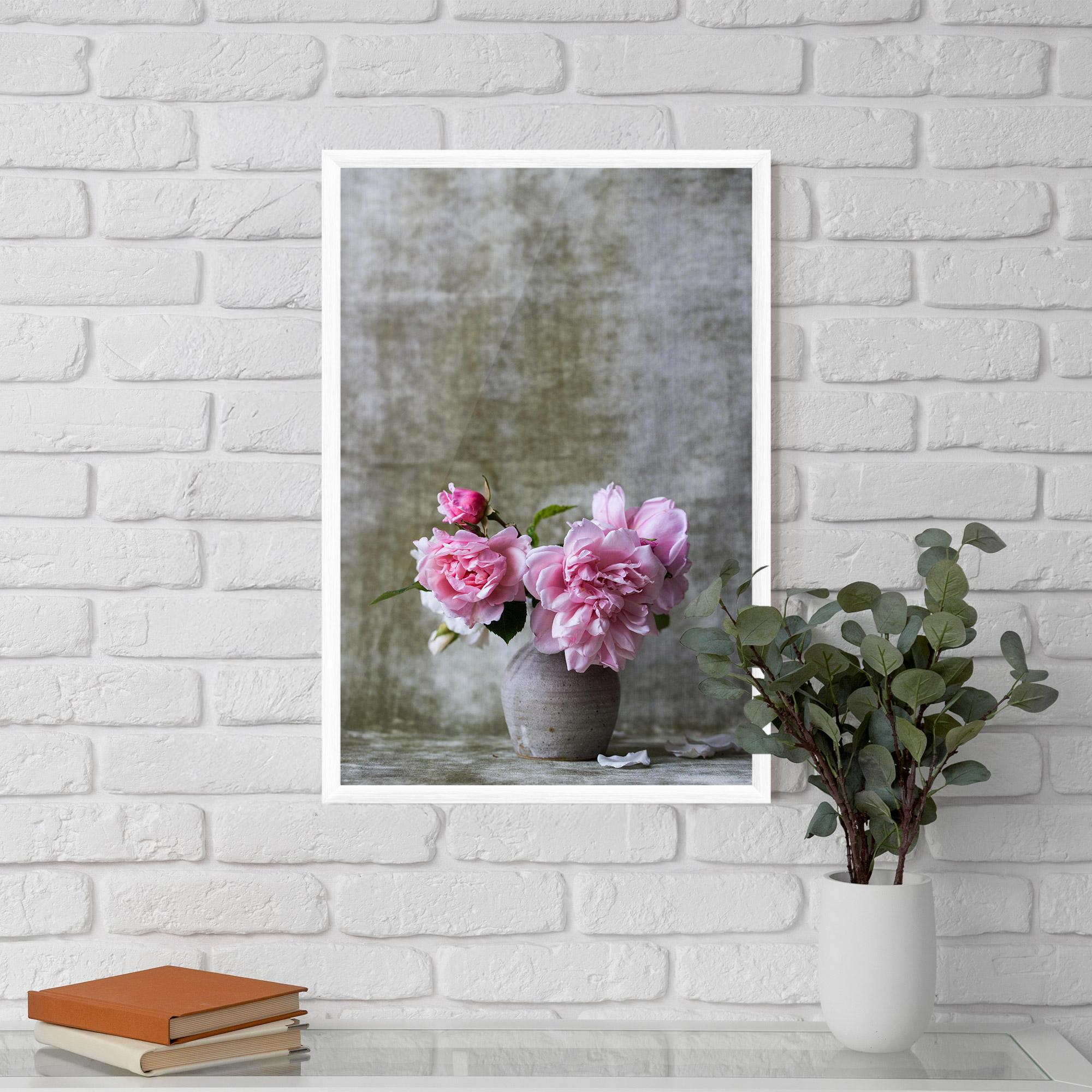 Gerahmte Poster Rose Vase mockup 5