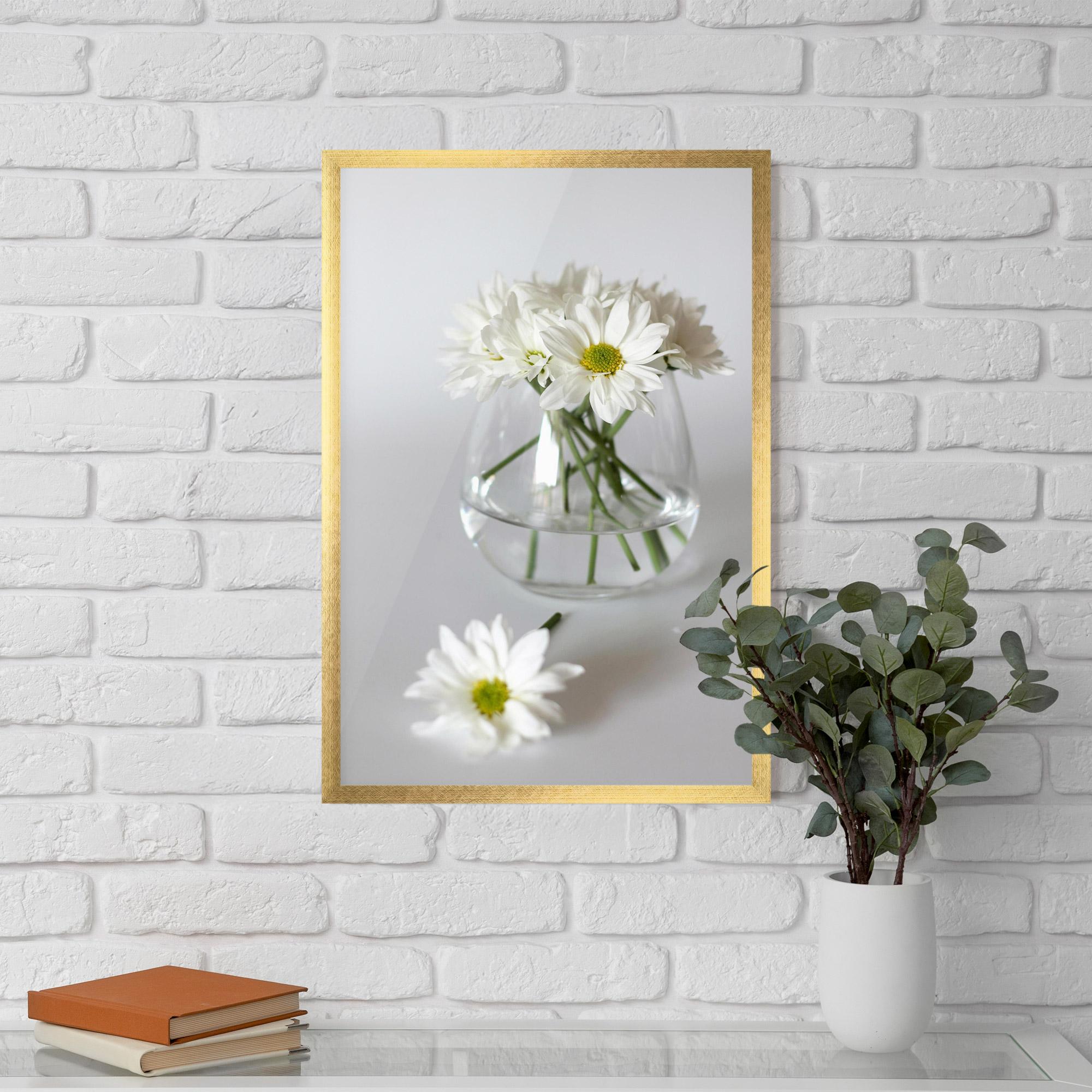 Gerahmte Poster Transparent Vase mockup 5