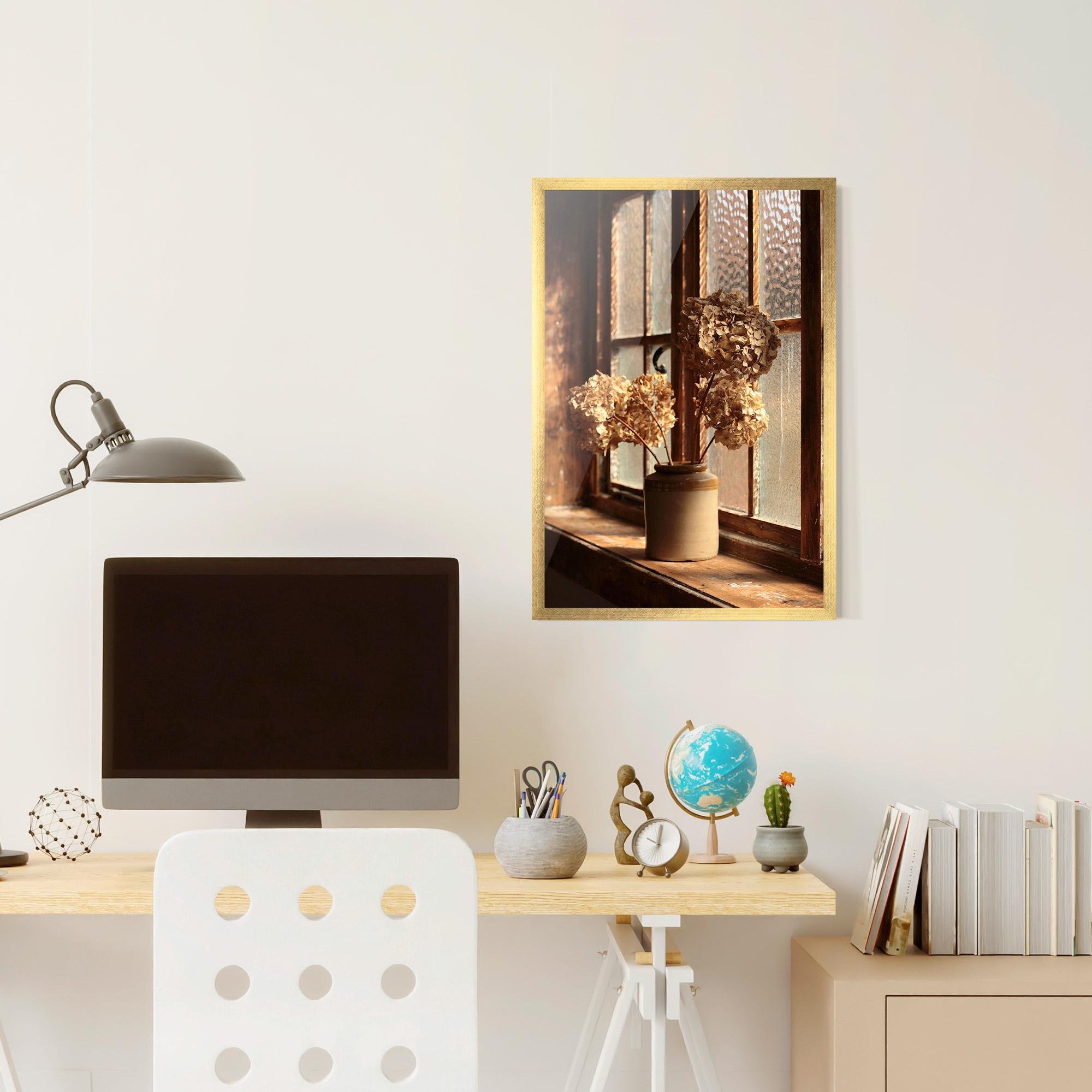 Gerahmte Poster Vintage Vase Flowers mockup 6