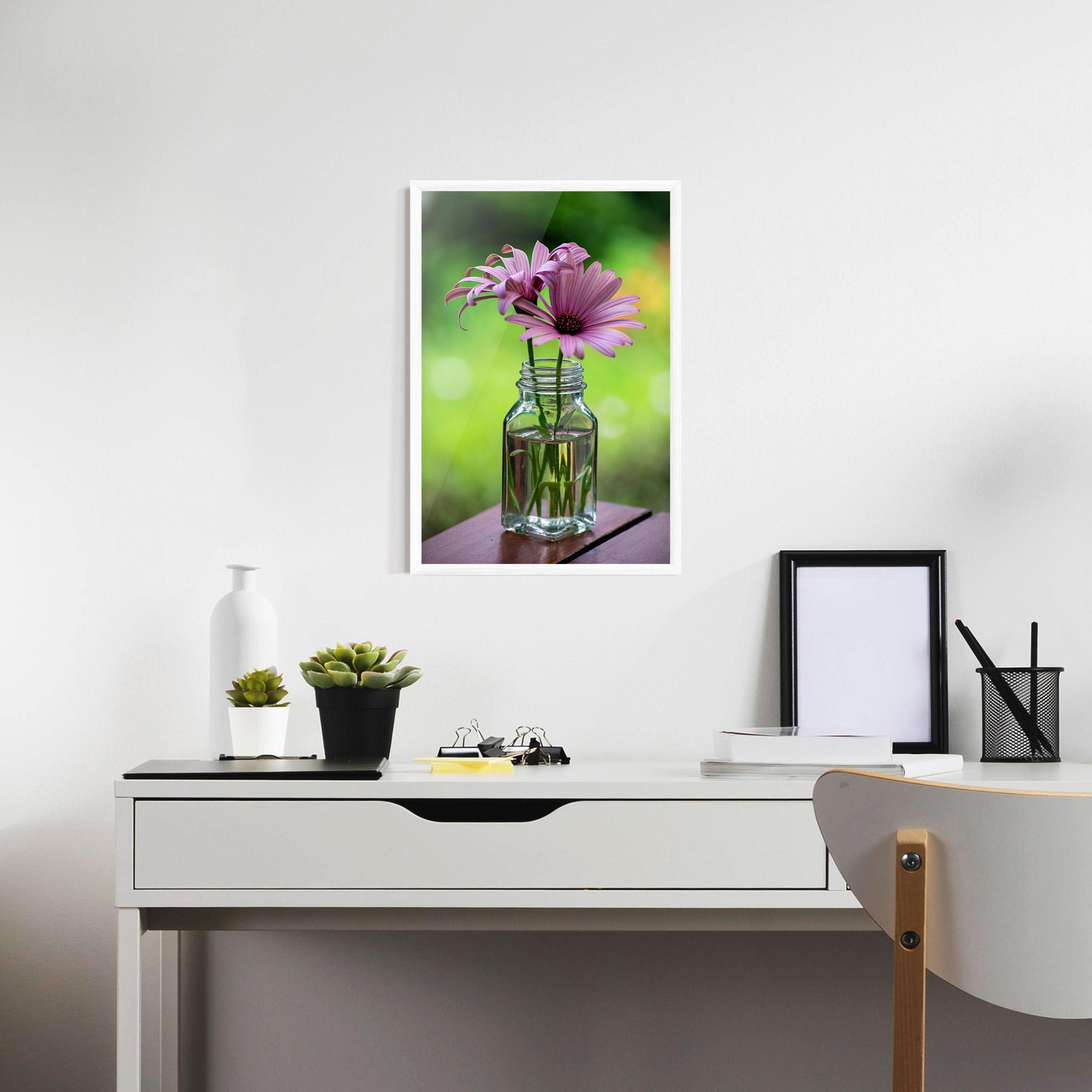 Gerahmte Poster Pink Flower Vase mockup 7
