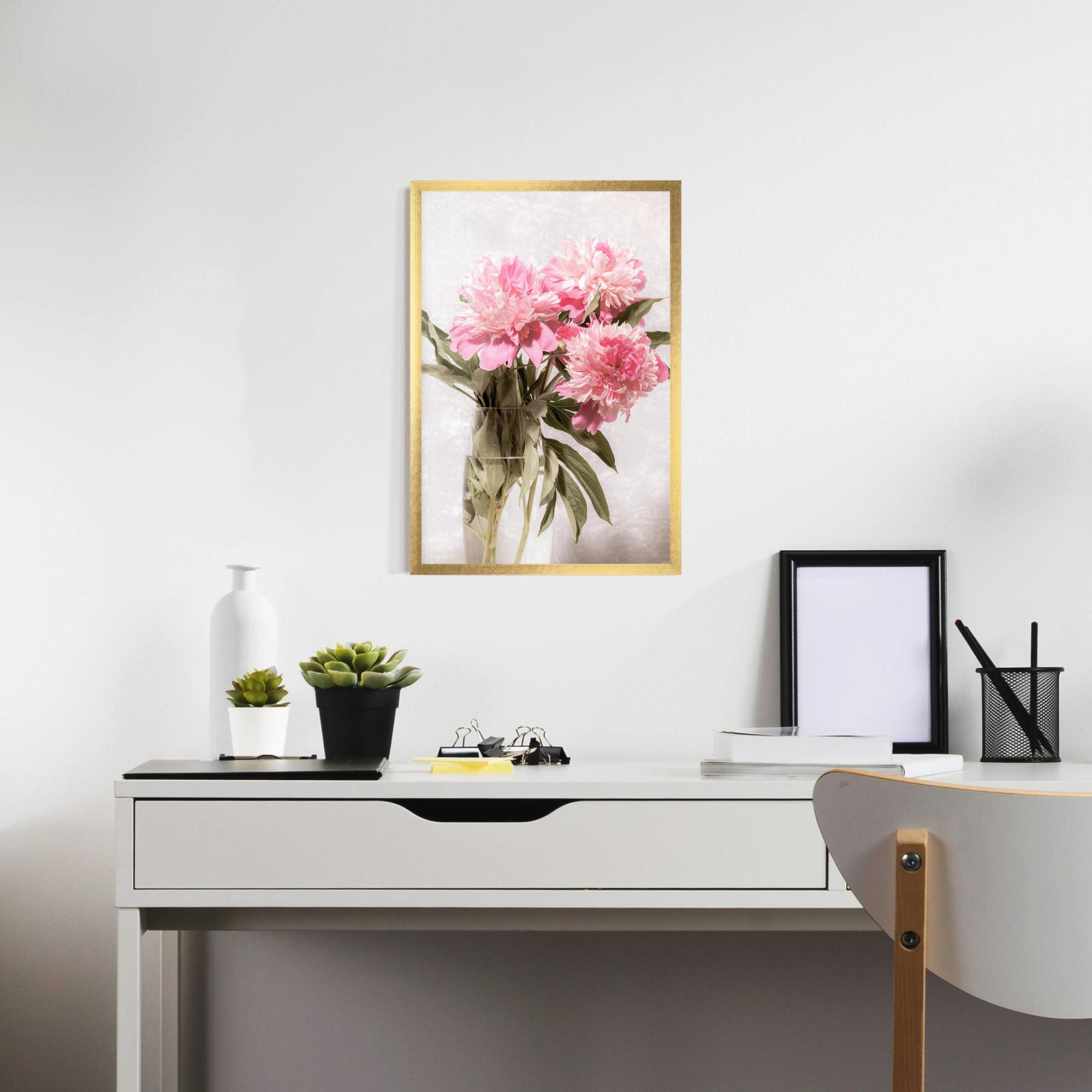 Gerahmte Poster Bouquet Vase mockup 7