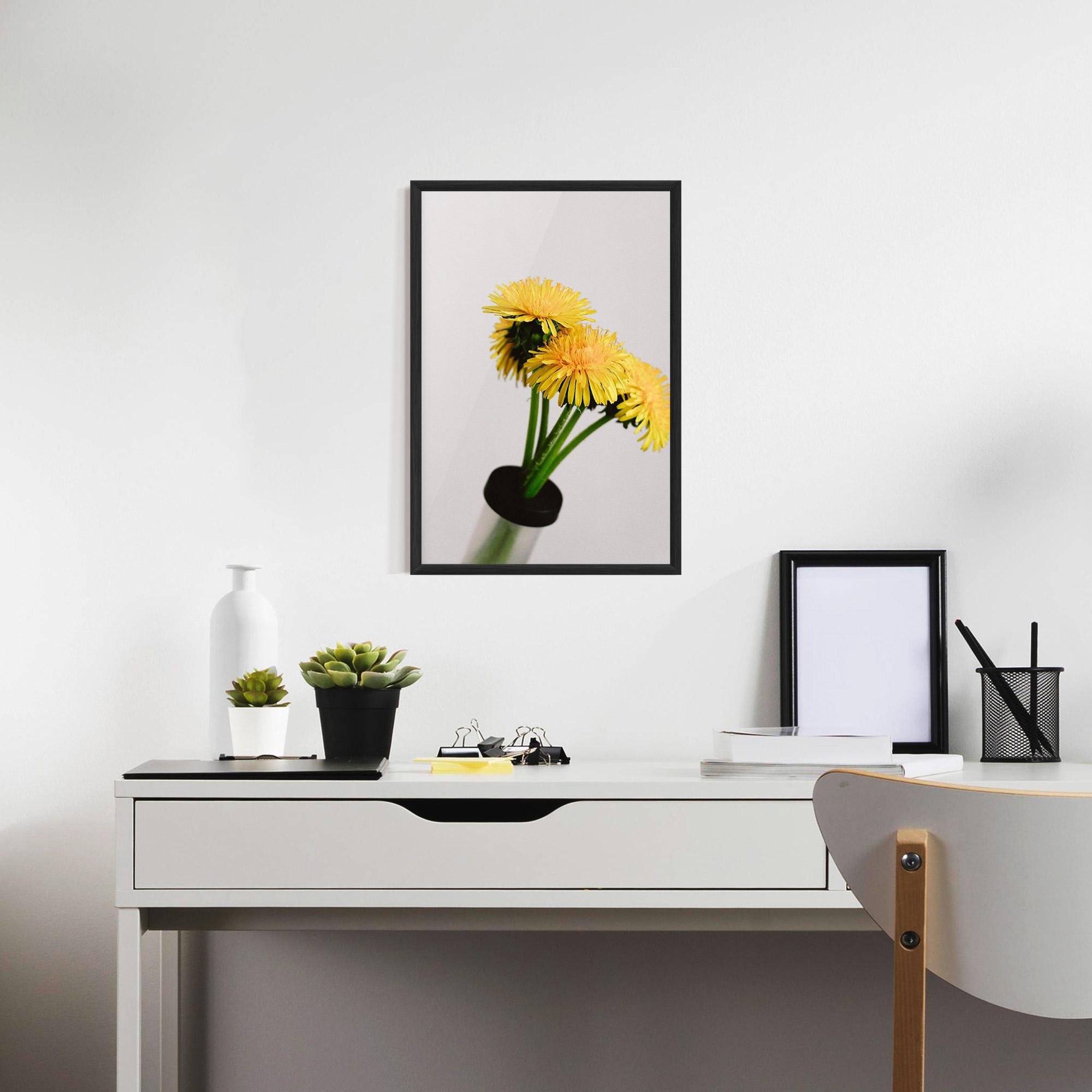 Gerahmte Poster Yellow mockup 7