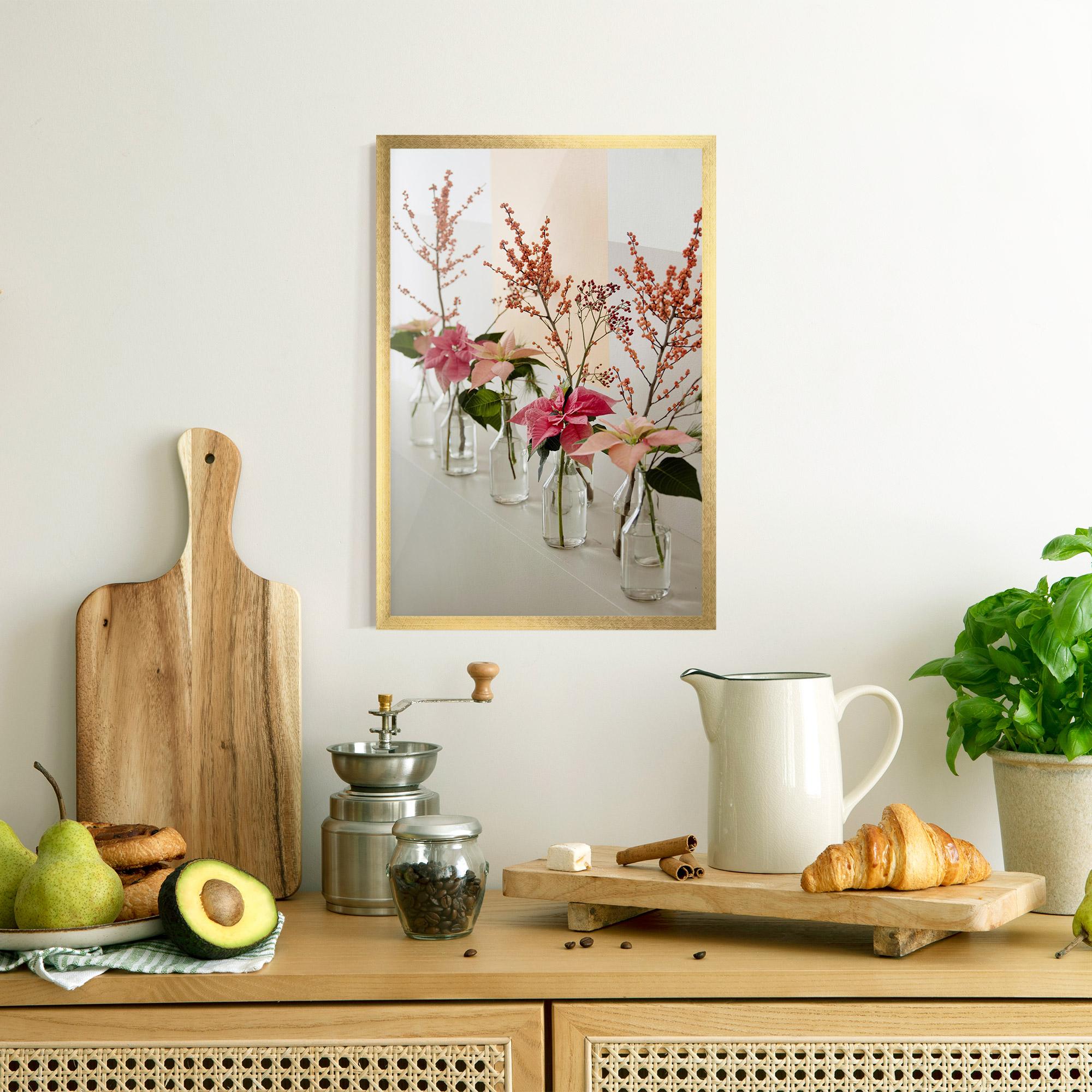 Gerahmte Poster Pink Red Flower Vase mockup 8