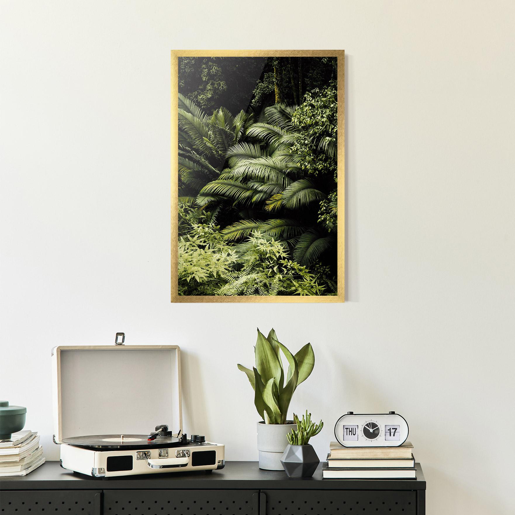 Gerahmte Poster Into The Jungle mockup 2