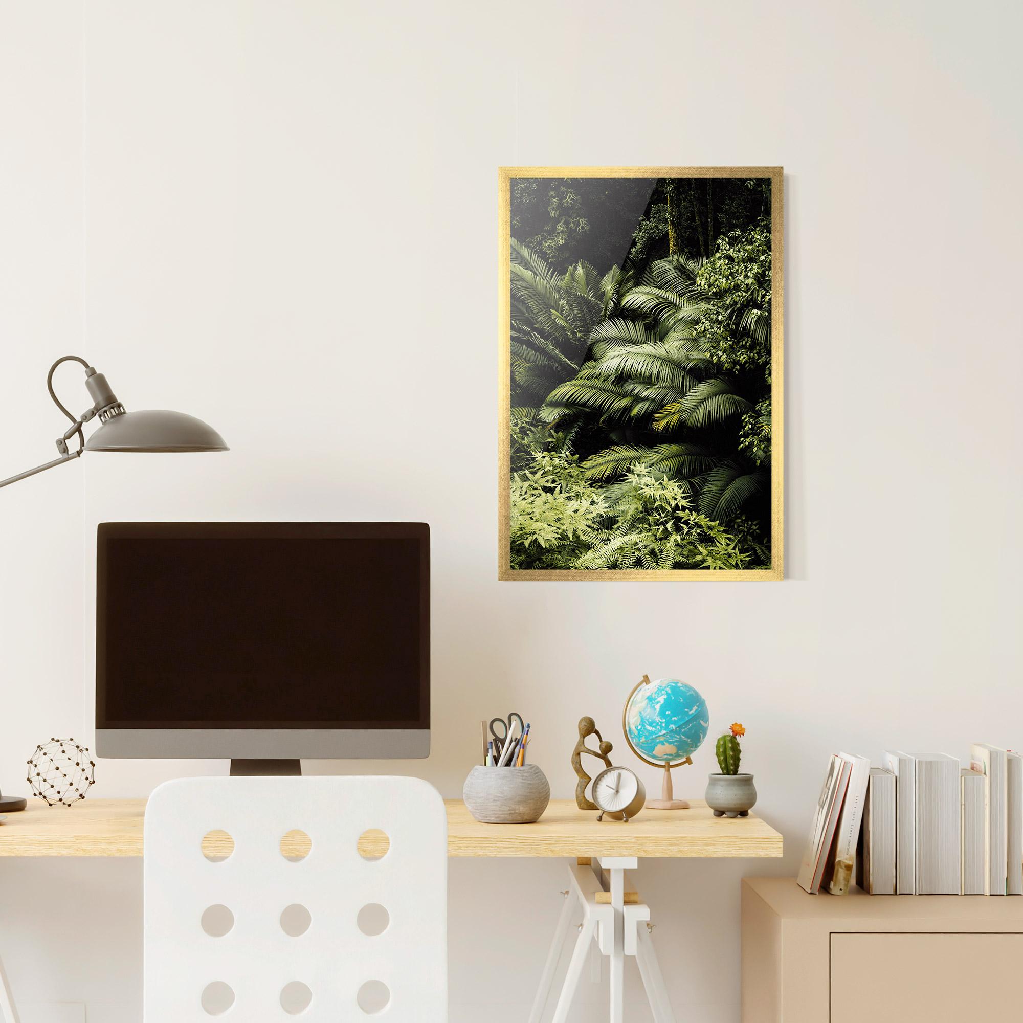 Gerahmte Poster Into The Jungle mockup 6