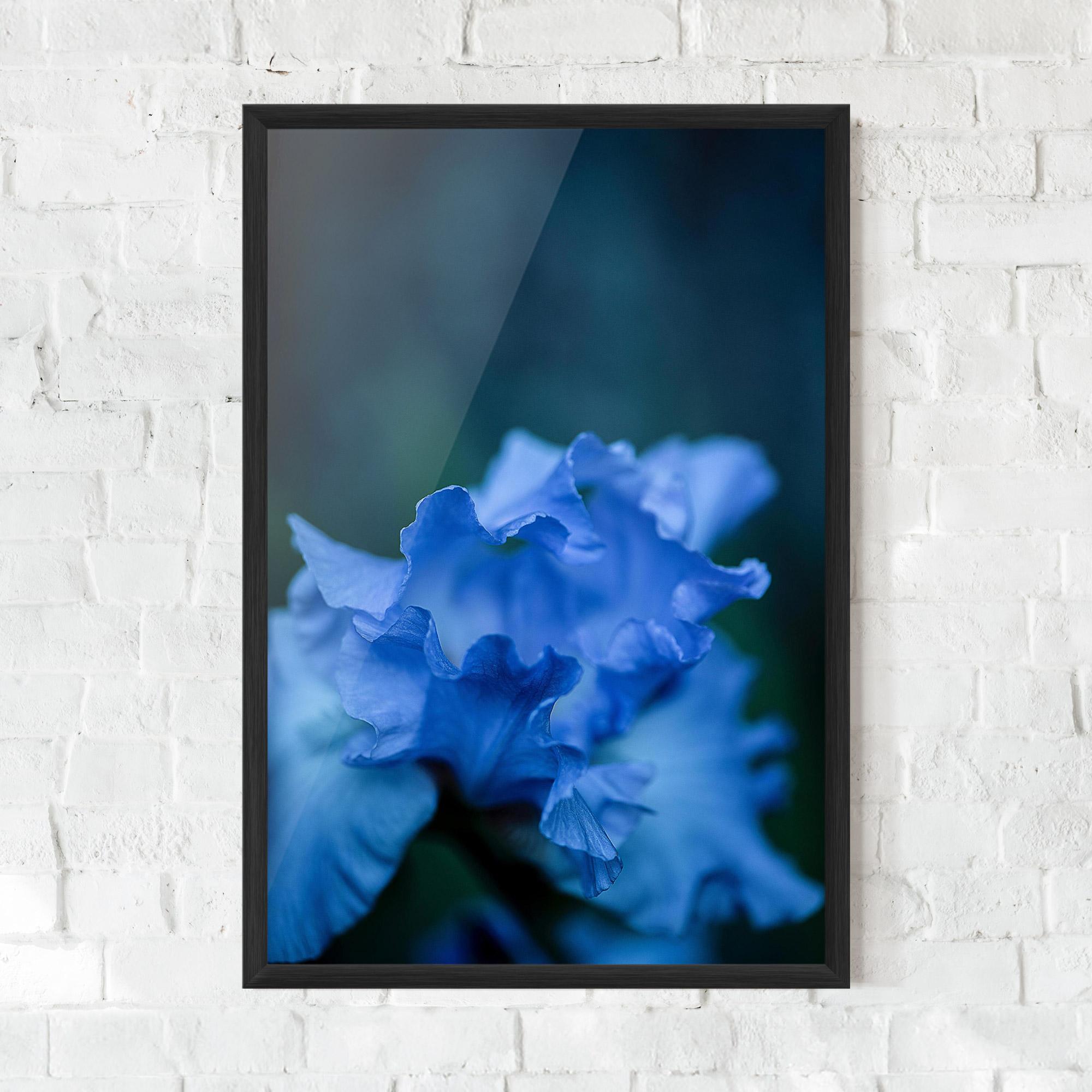 Gerahmte Poster Ocean Blue Iris mockup 0