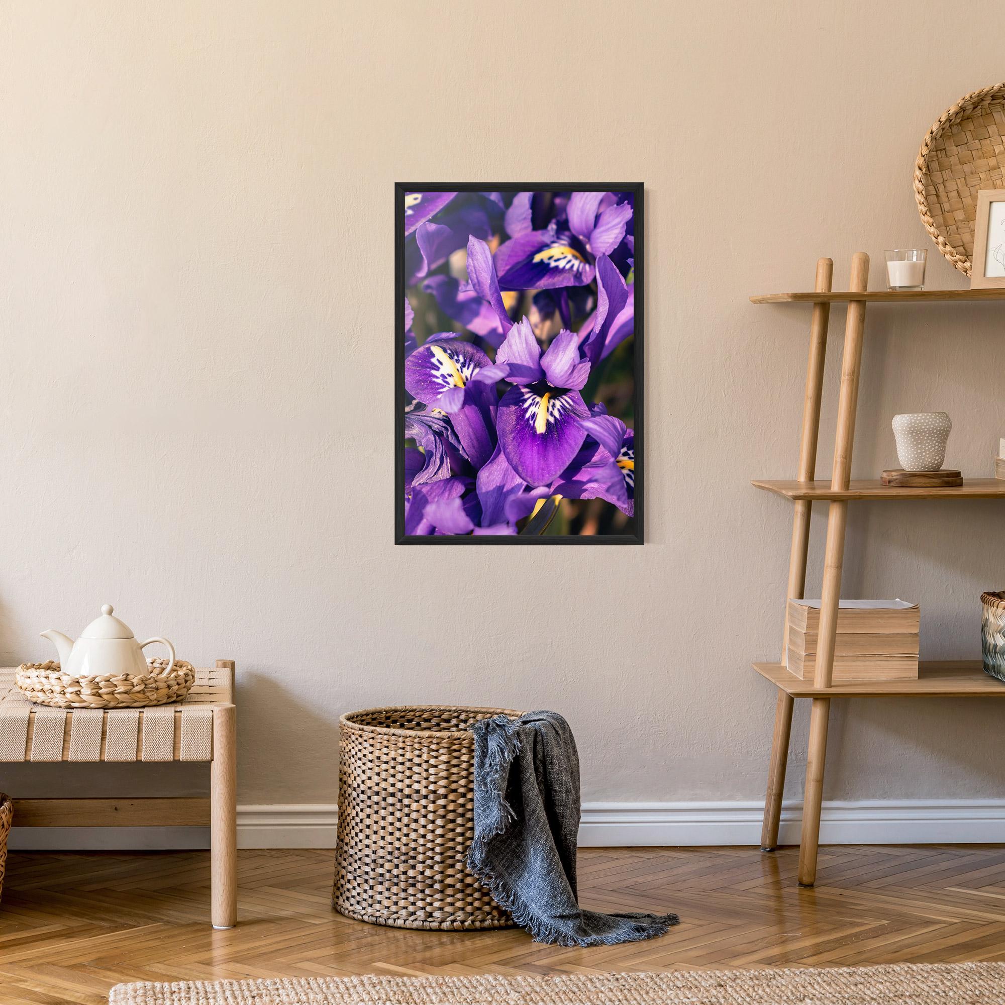 Gerahmte Poster Small Purple Iris mockup 9