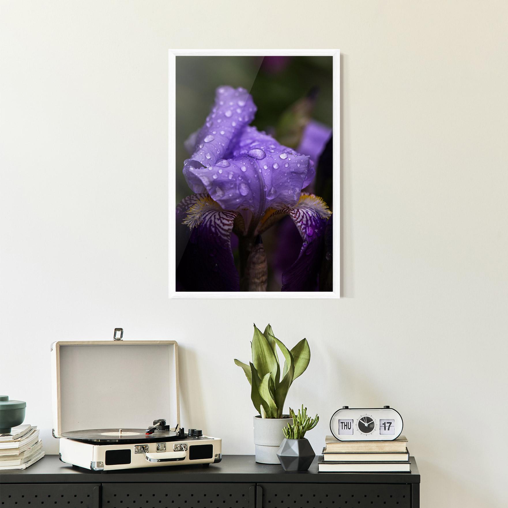 Gerahmte Poster Rain In The Garden mockup 2