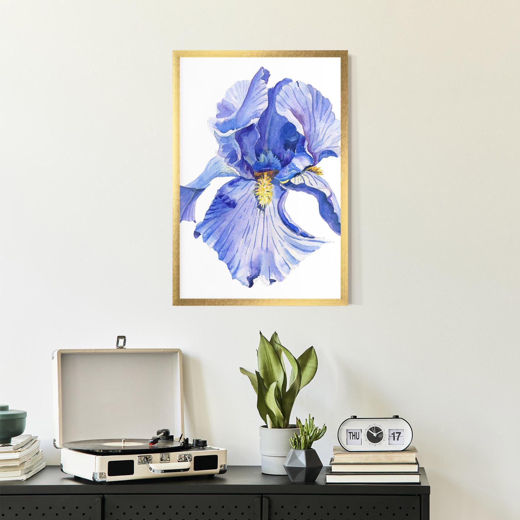 Gerahmte Poster Purple Iris On White mockup 2