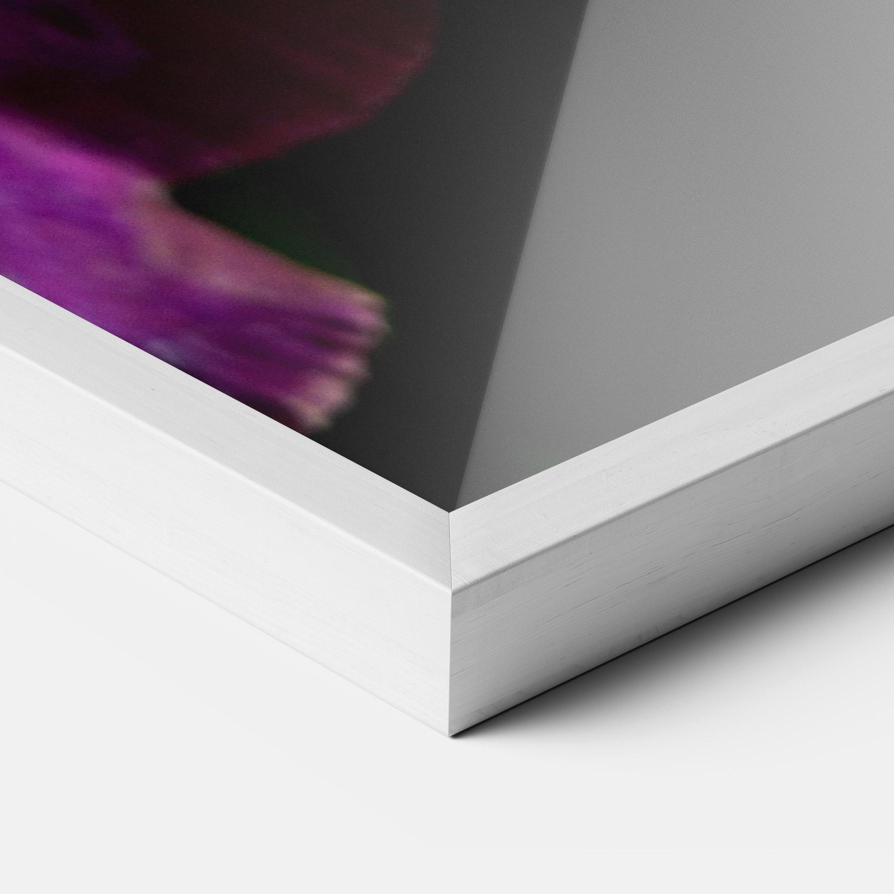 Gerahmte Poster Pastel Yellow Iris mockup 3