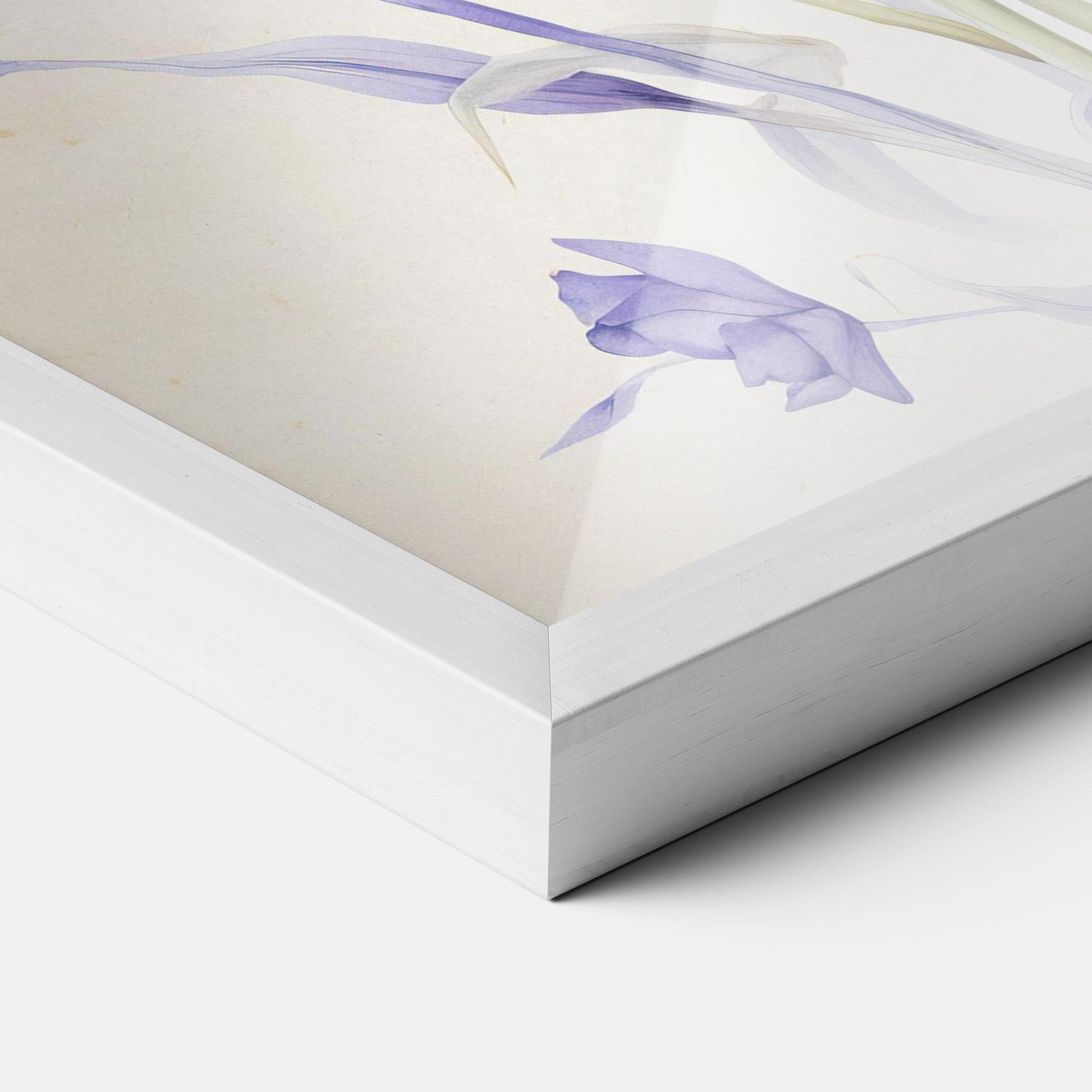 Gerahmte Poster Purple Iris On Cream mockup 3