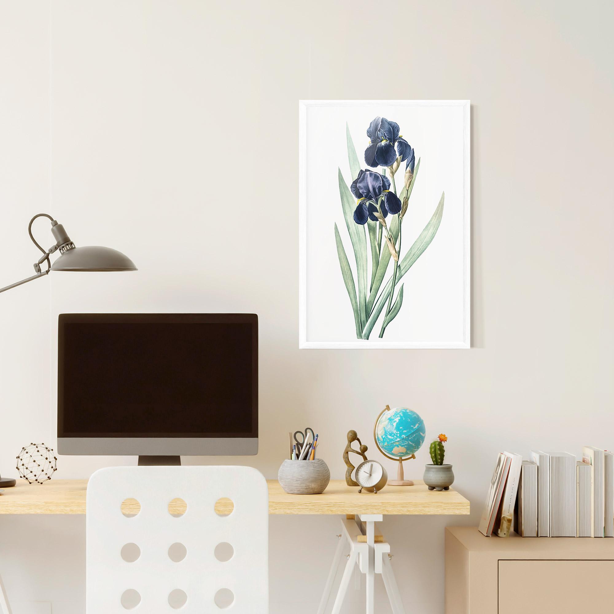 Gerahmte Poster Dark Blue Iris mockup 6