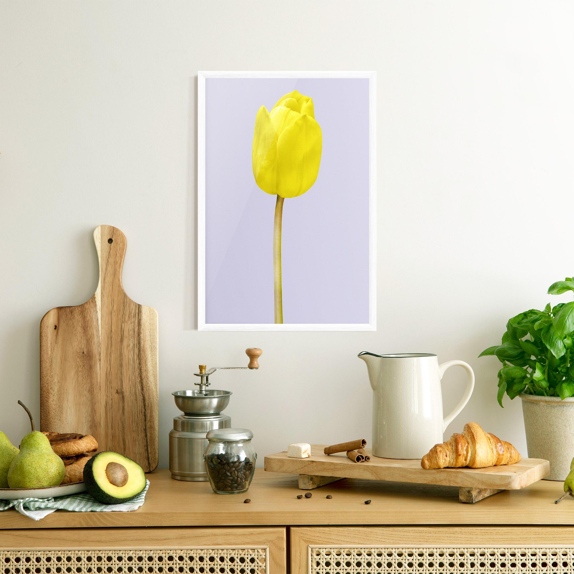 Gerahmte Poster One Yellow Tulip mockup 8