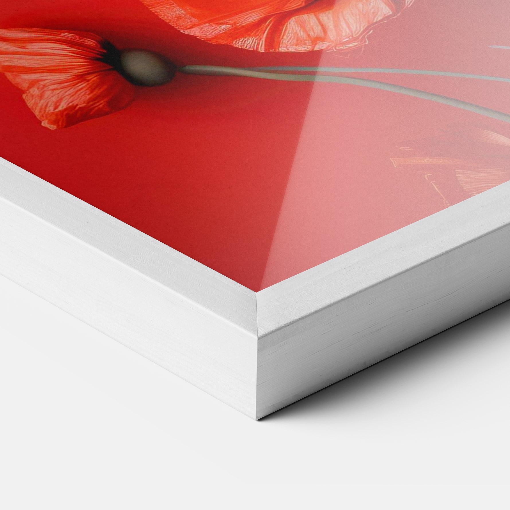 Gerahmte Poster Poppies On The Table mockup 3