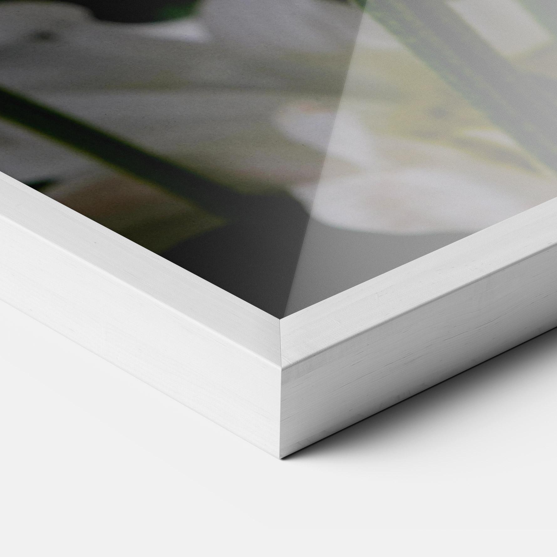 Gerahmte Poster Green Middle Daisy View mockup 3