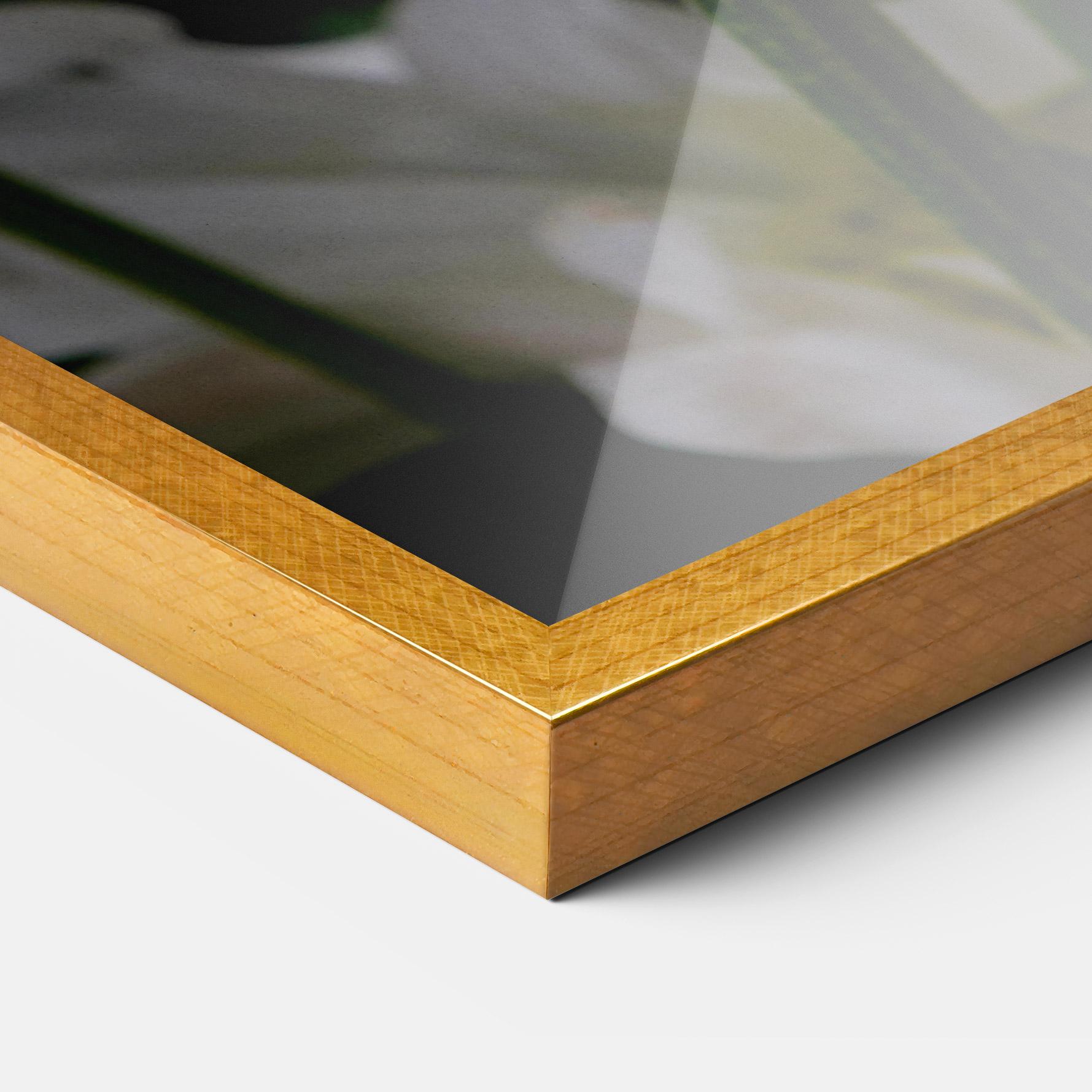 Gerahmte Poster Green Middle Daisy View mockup 3