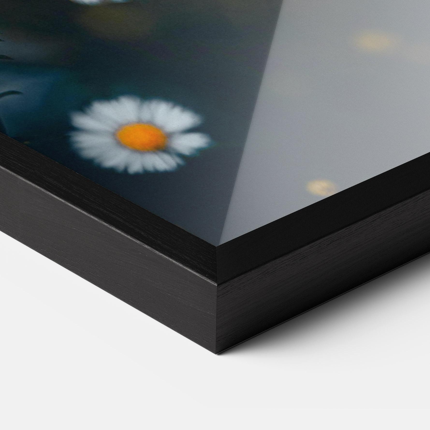 Gerahmte Poster Small Daisy View mockup 3