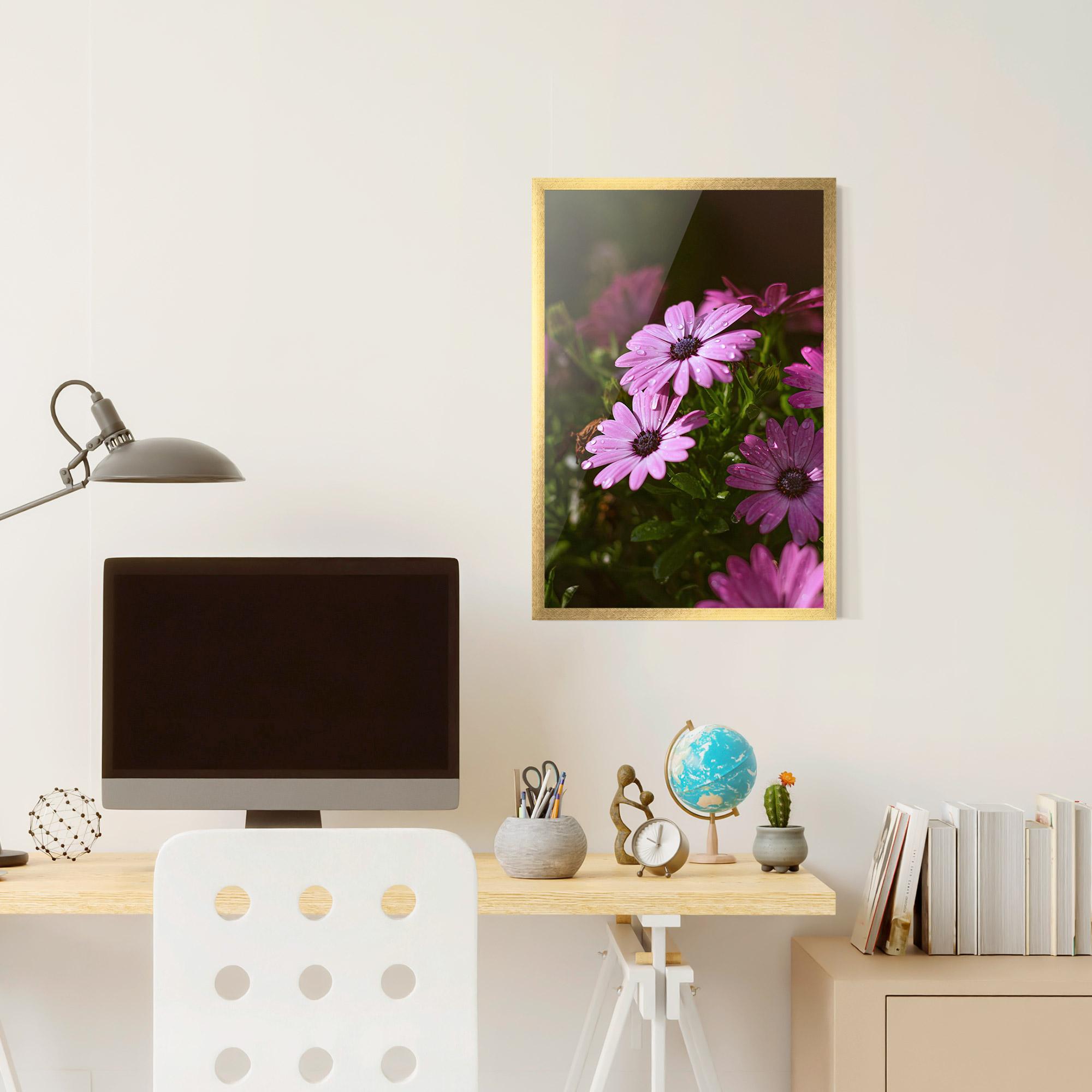 Gerahmte Poster Purple Daisy mockup 6