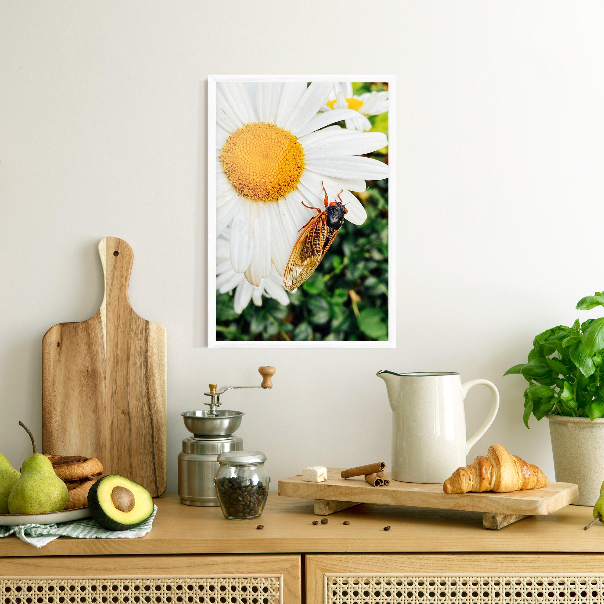 Gerahmte Poster Bug On The Daisy mockup 8