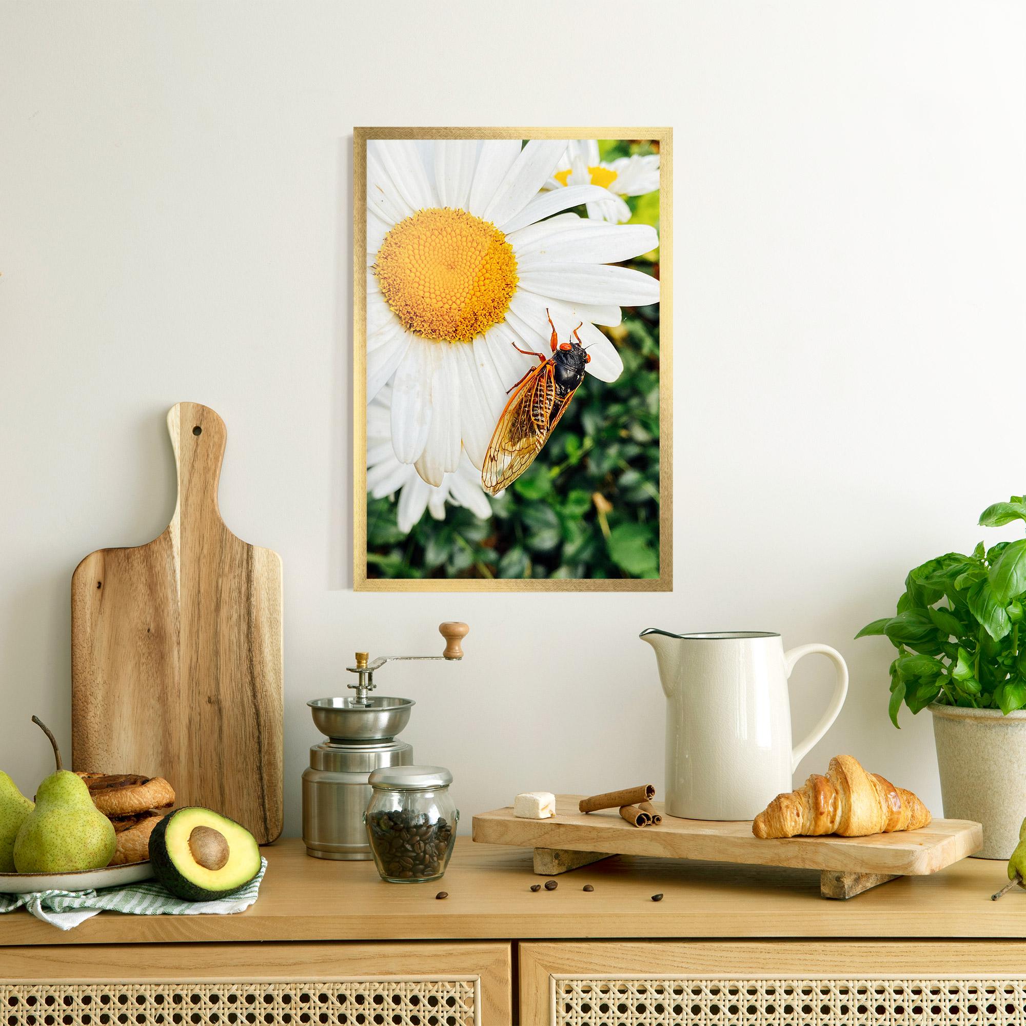 Gerahmte Poster Bug On The Daisy mockup 8