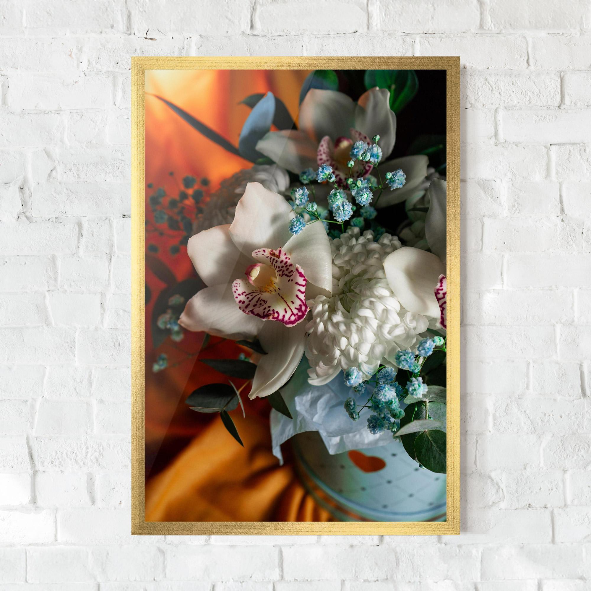 Gerahmte Poster Orchid In Vase mockup 0