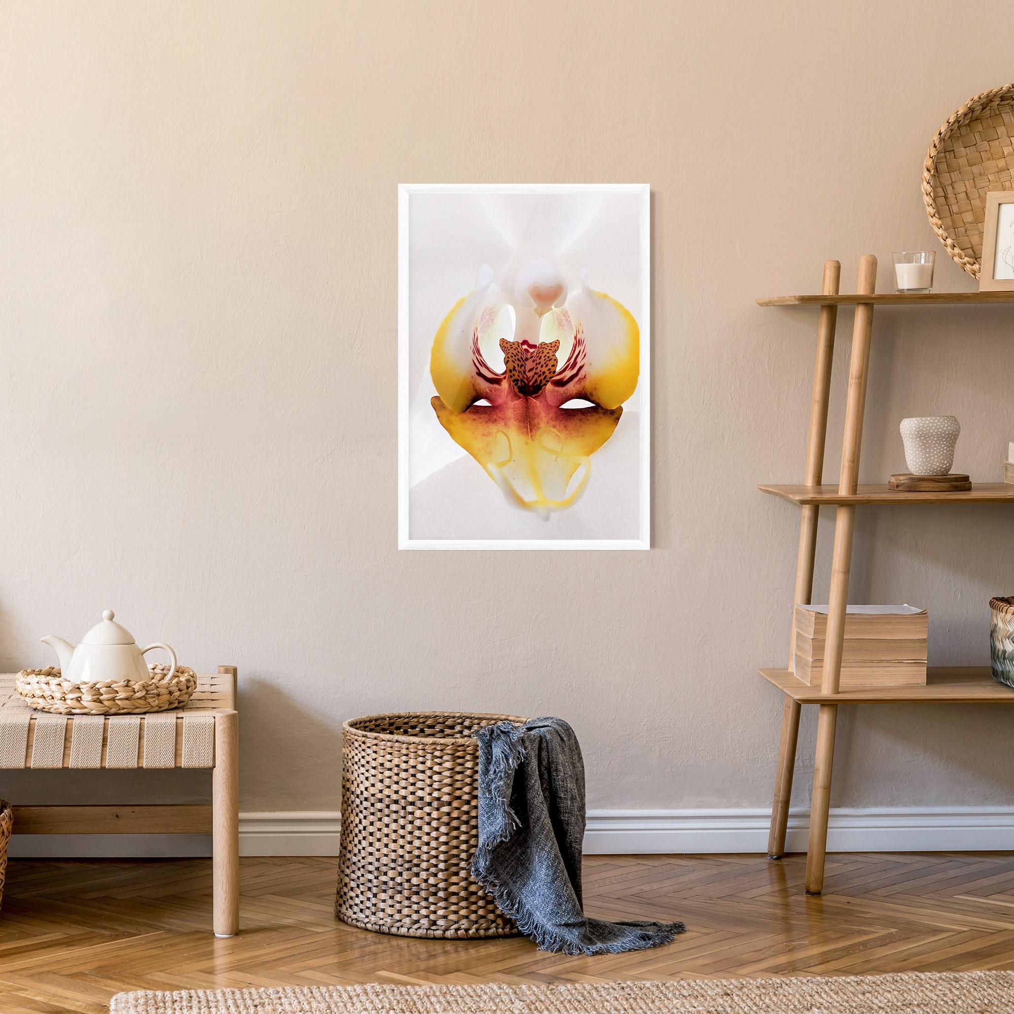 Gerahmte Poster Orchid Close Up mockup 9
