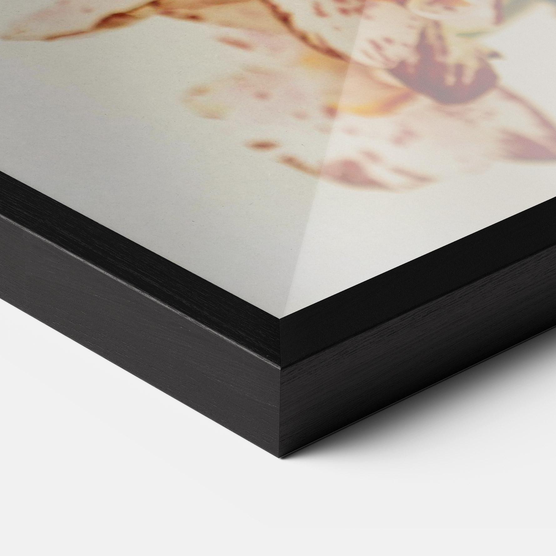 Gerahmte Poster Red White Orchids mockup 3