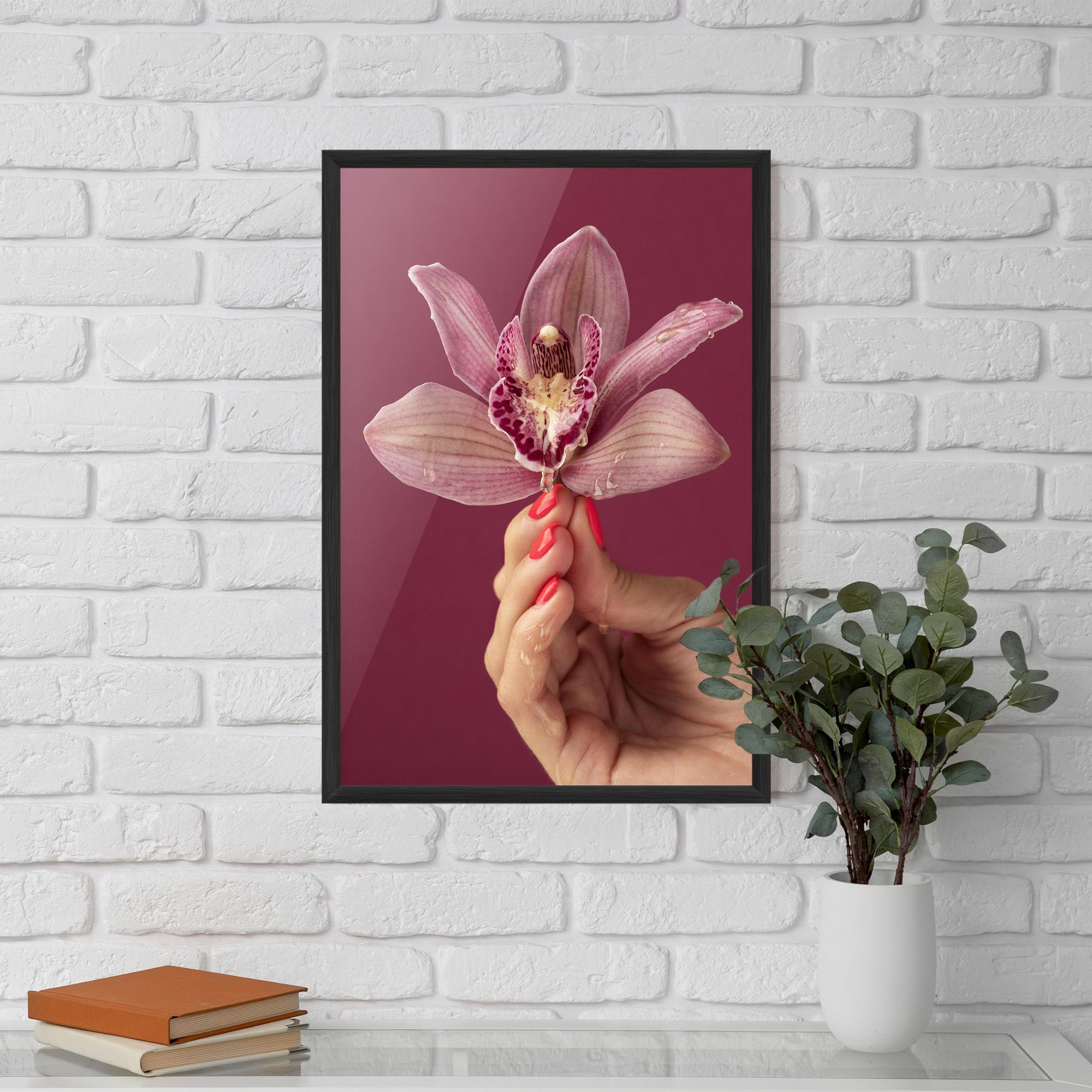 Orchid Holding mockup 5
