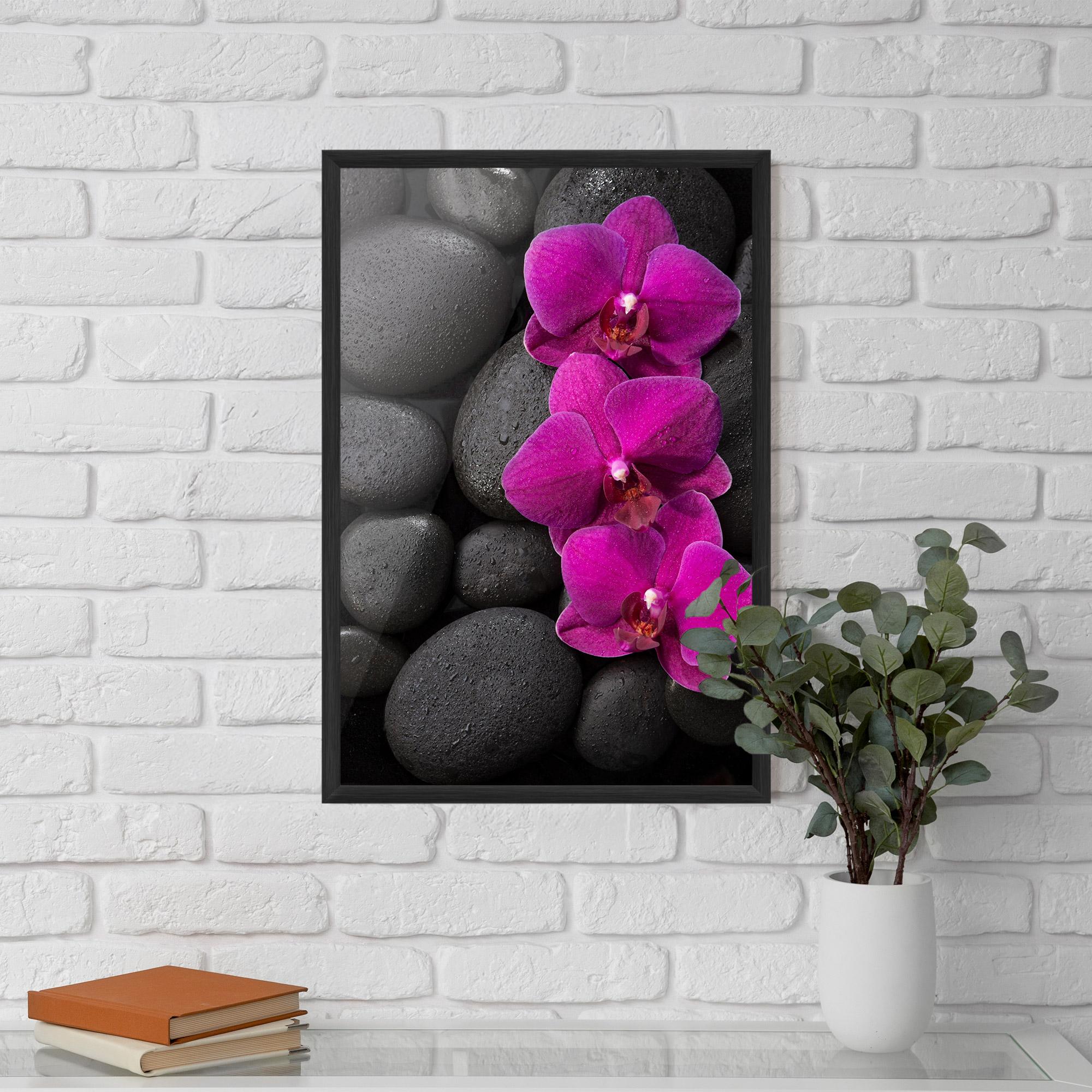 Gerahmte Poster Purple Orchid On Rocks mockup 5