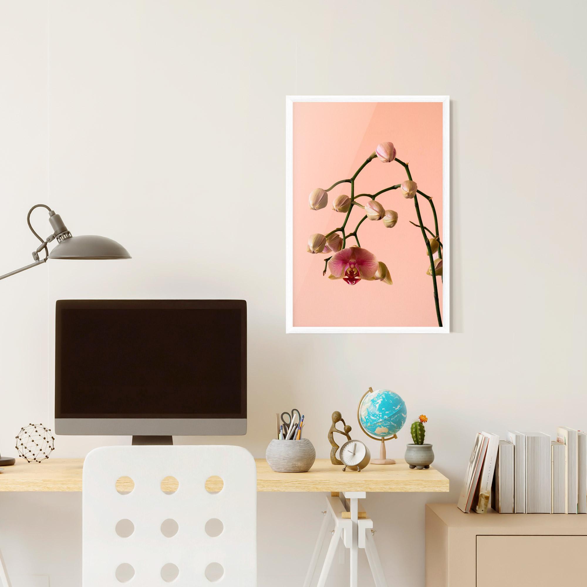 Gerahmte Poster Orchids On Pink mockup 6