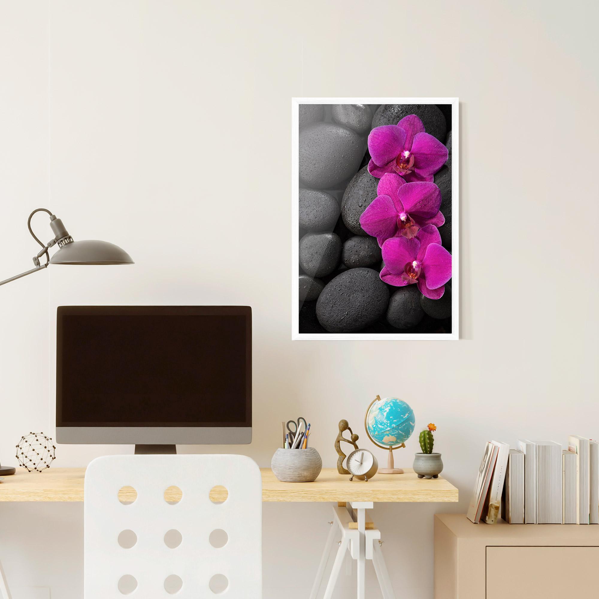 Gerahmte Poster Purple Orchid On Rocks mockup 6