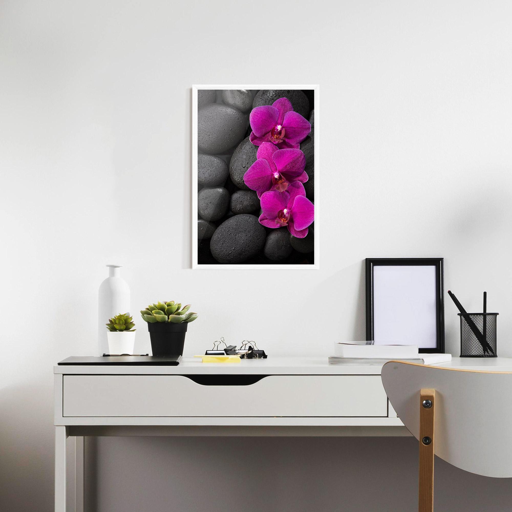 Gerahmte Poster Purple Orchid On Rocks mockup 7