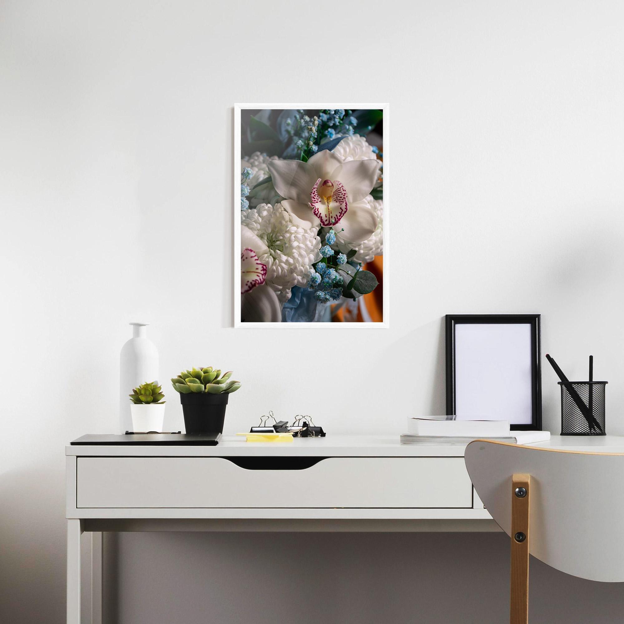 Gerahmte Poster White Orchid With Blue mockup 7