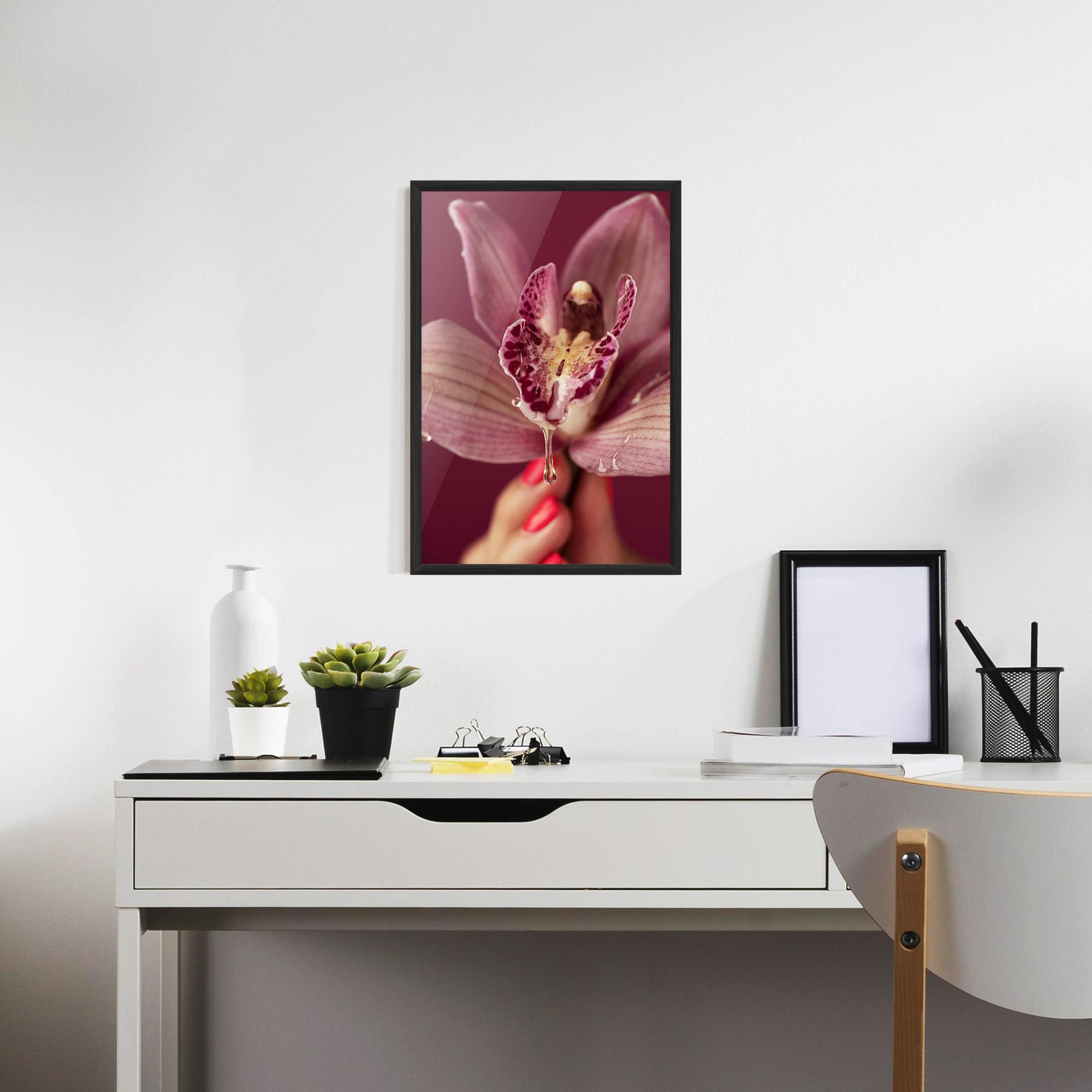 Gerahmte Poster Wet Orchid mockup 7