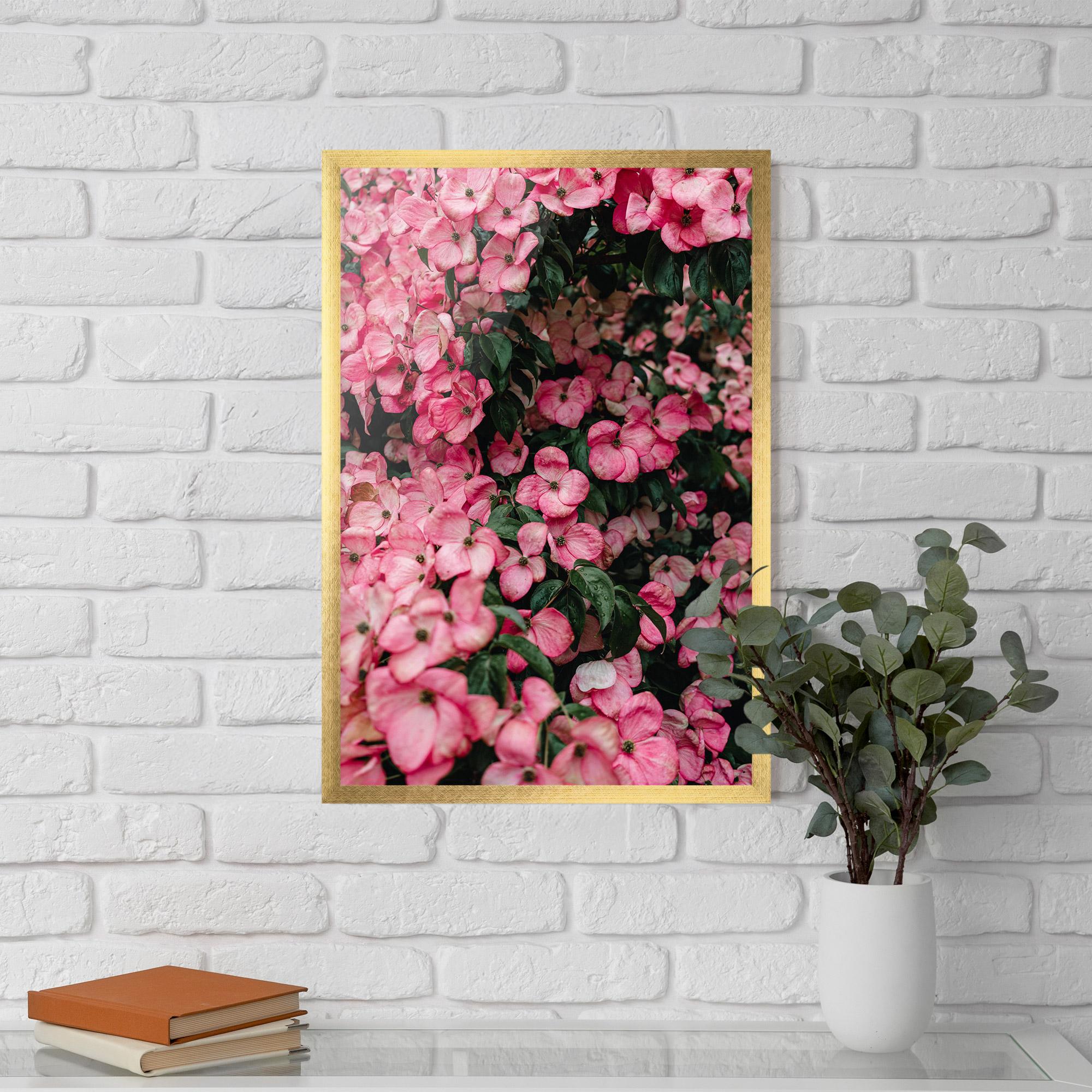 Gerahmte Poster Pink Rose Flower Tree mockup 5